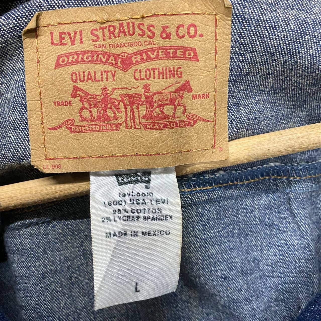 Levi's × Levi's Vintage Clothing × Vintage Vintage Levi's Women Denim Jacket Size M / US 6-8 / IT 42-44 - 4 Thumbnail