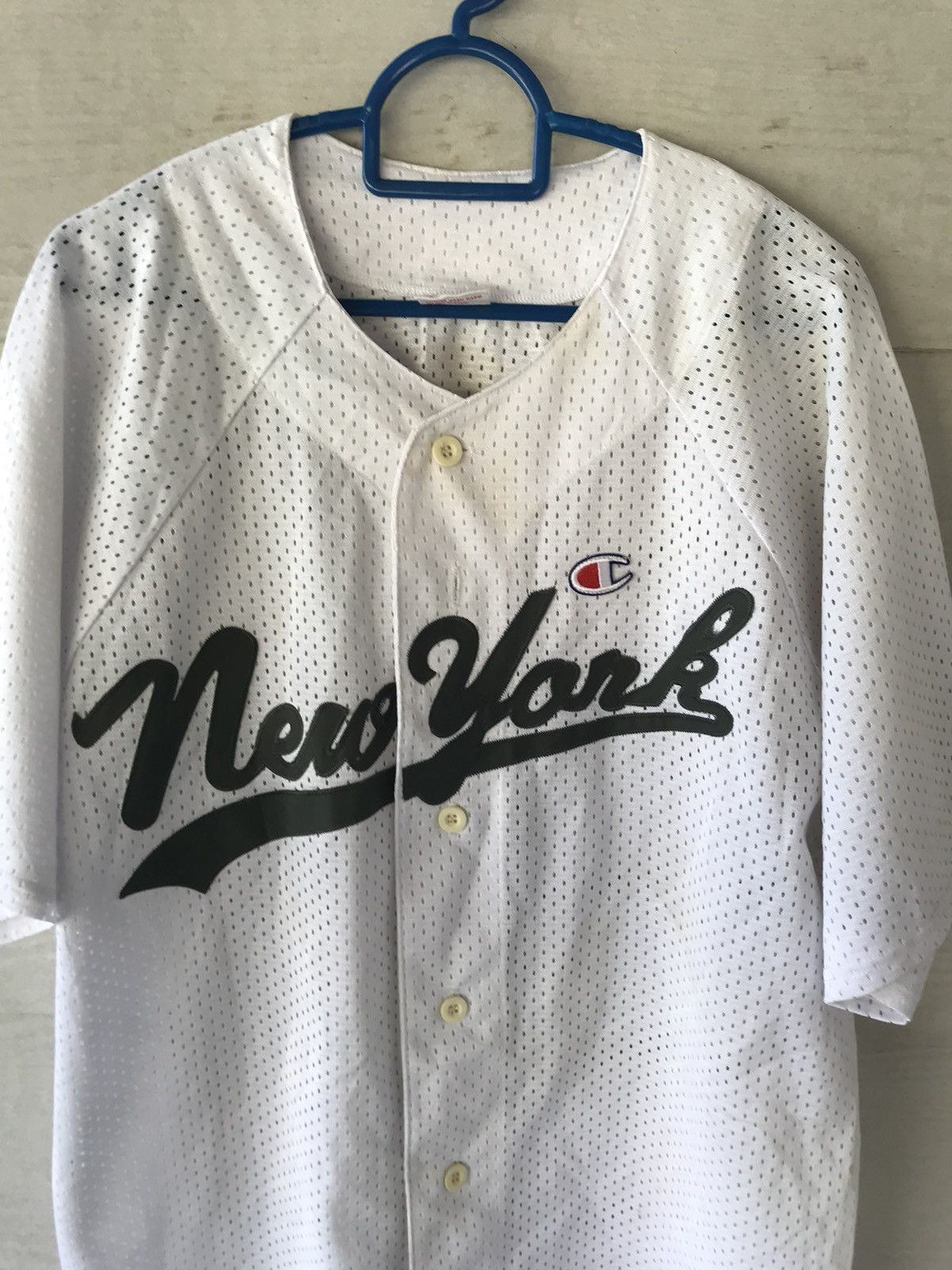 Champion VINTAGE CHAMPION X NEW YORK WHITE SIZE L Size US L / EU 52-54 / 3 - 2 Thumbnail