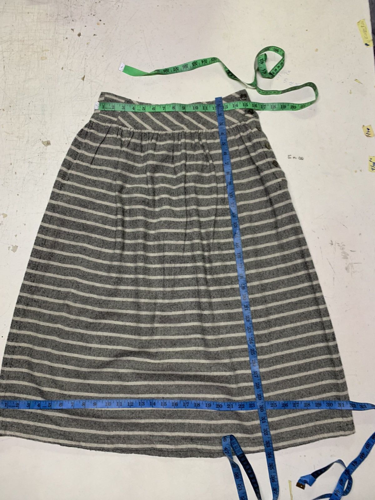 Issey Miyake Plantation skirt Size 32" / US 10 / IT 46 - 9 Thumbnail