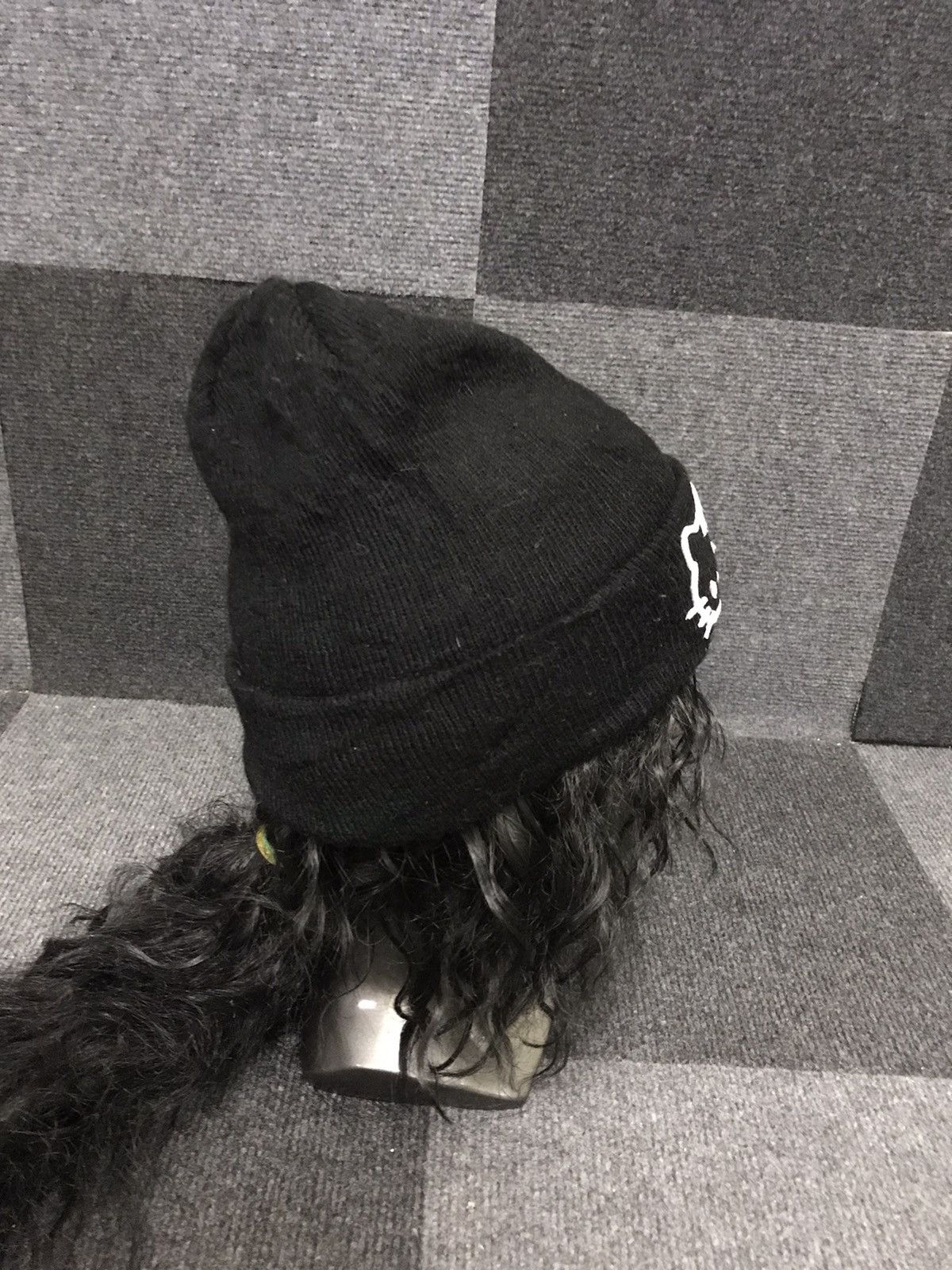 Japanese Brand HELLO KITTY X NEW ERA Beanie Size ONE SIZE - 5 Thumbnail