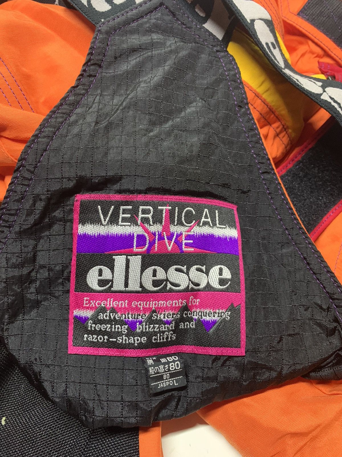 Ellesse Ellesse excellent equipments Size US 32 / EU 48 - 20 Thumbnail
