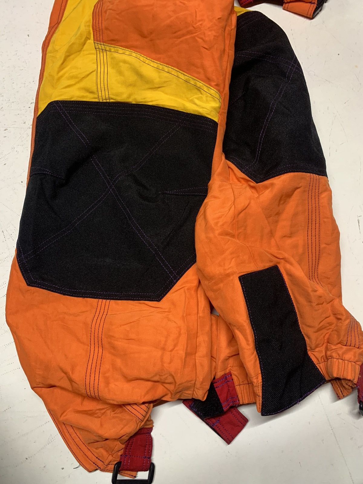 Ellesse Ellesse excellent equipments Size US 32 / EU 48 - 21 Thumbnail