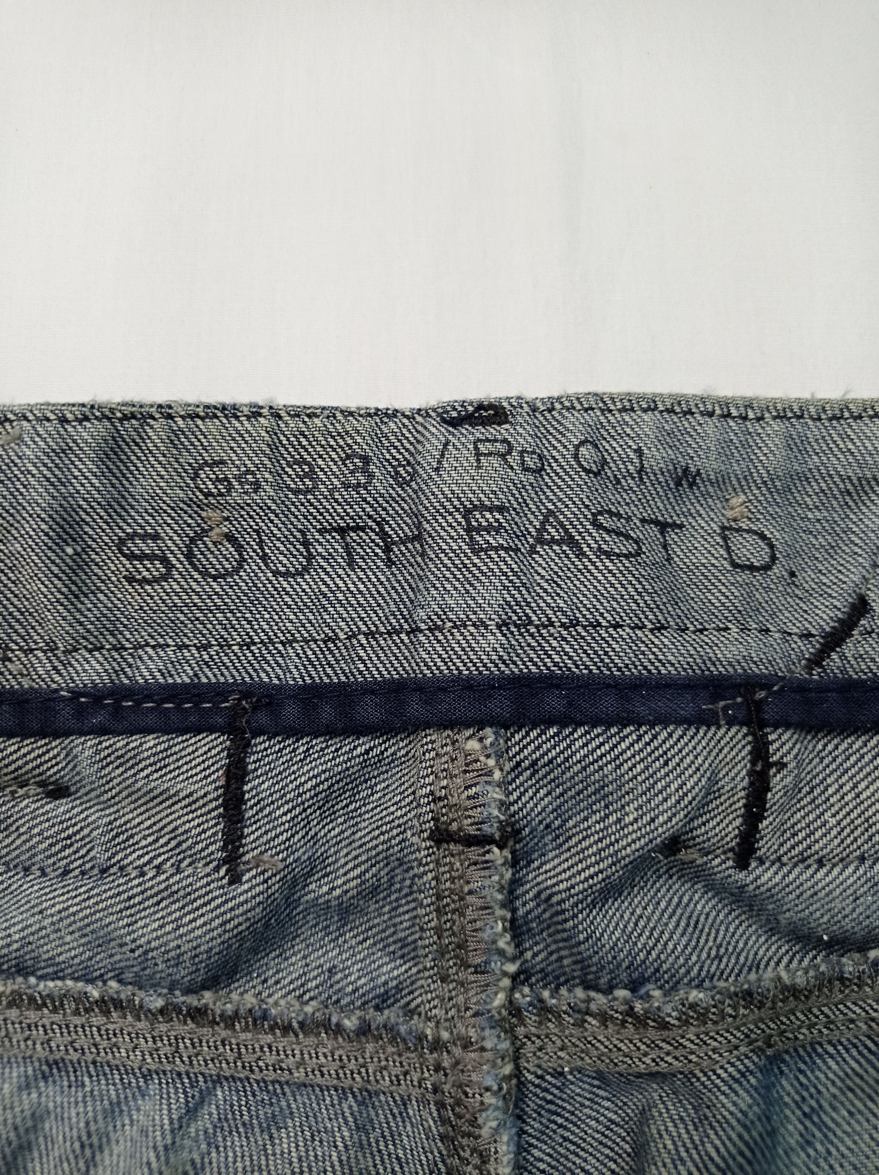 G-Star 🔥rare🔥G Star Raw Buckle Back Distressed Denim Pants Size US 27 - 4 Thumbnail