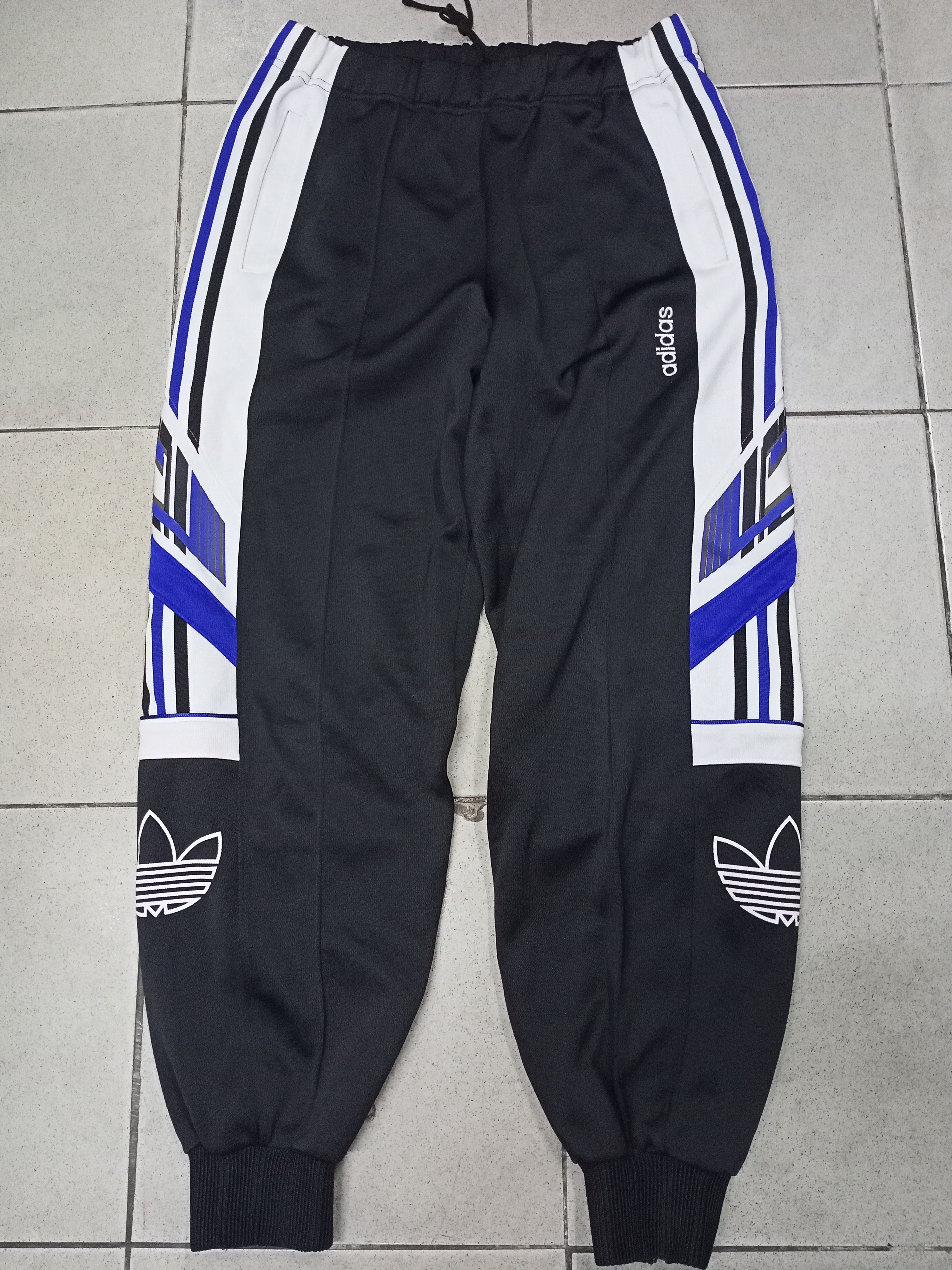 Adidas Adidas track produced by descente ander adidas license Size US 30 / EU 46 - 2 Thumbnail