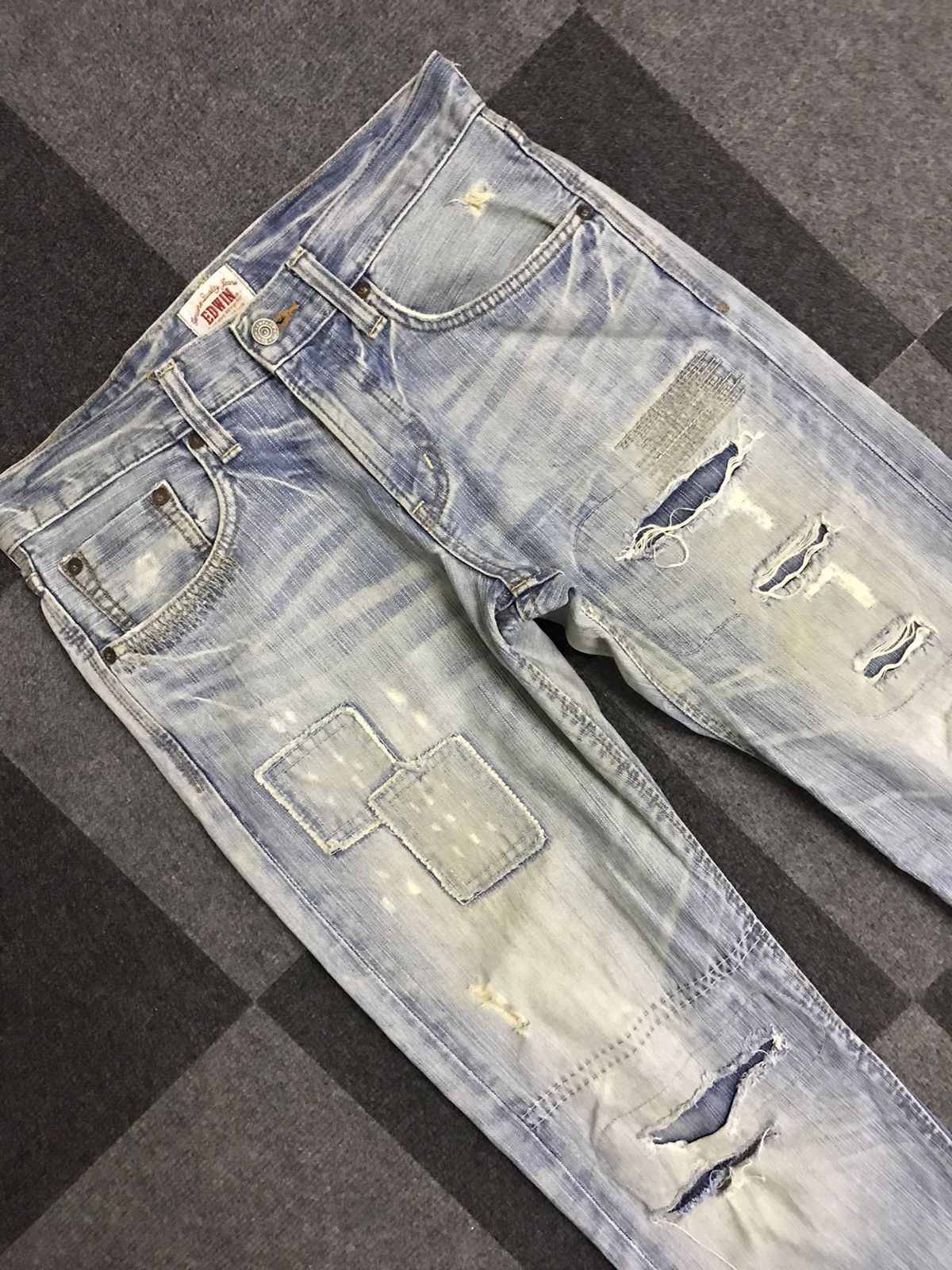 Edwin D125 Vintage EDWIN Light Wash Distressed Jeans Size US 32 / EU 48 - 4 Thumbnail