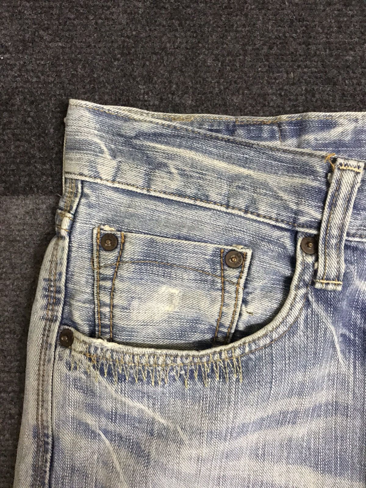 Edwin D125 Vintage EDWIN Light Wash Distressed Jeans Size US 32 / EU 48 - 11 Thumbnail