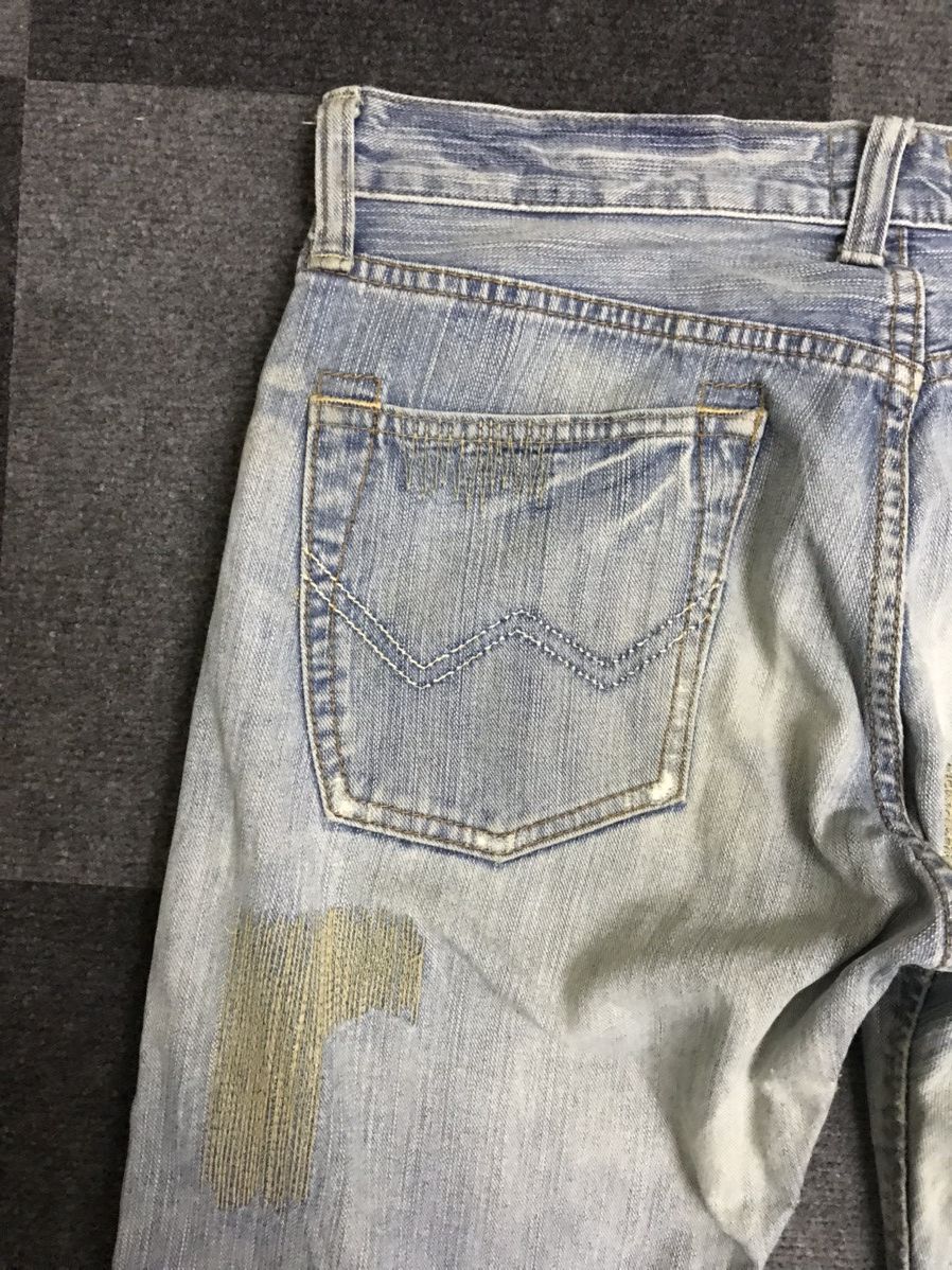 Edwin D125 Vintage EDWIN Light Wash Distressed Jeans Size US 32 / EU 48 - 17 Thumbnail