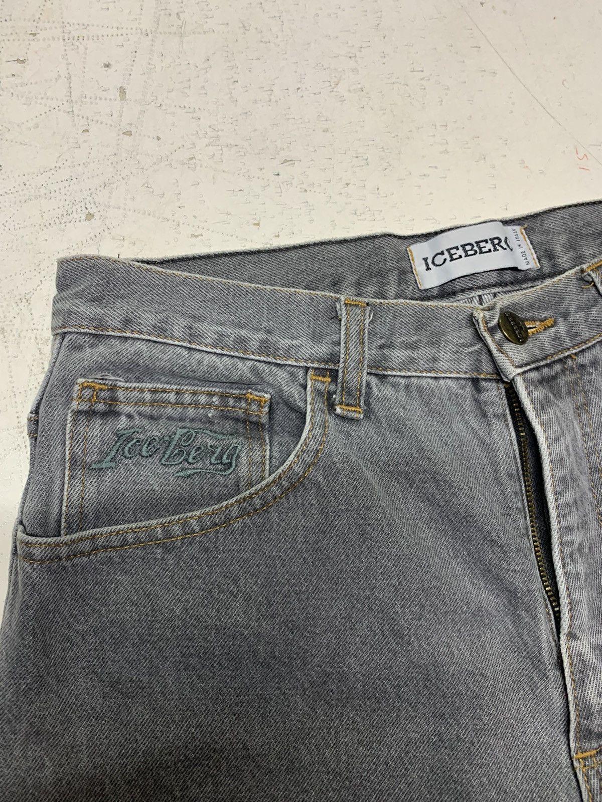 Iceberg × Vintage Iceberg jeans vintage Size US 32 / EU 48 - 11 Thumbnail