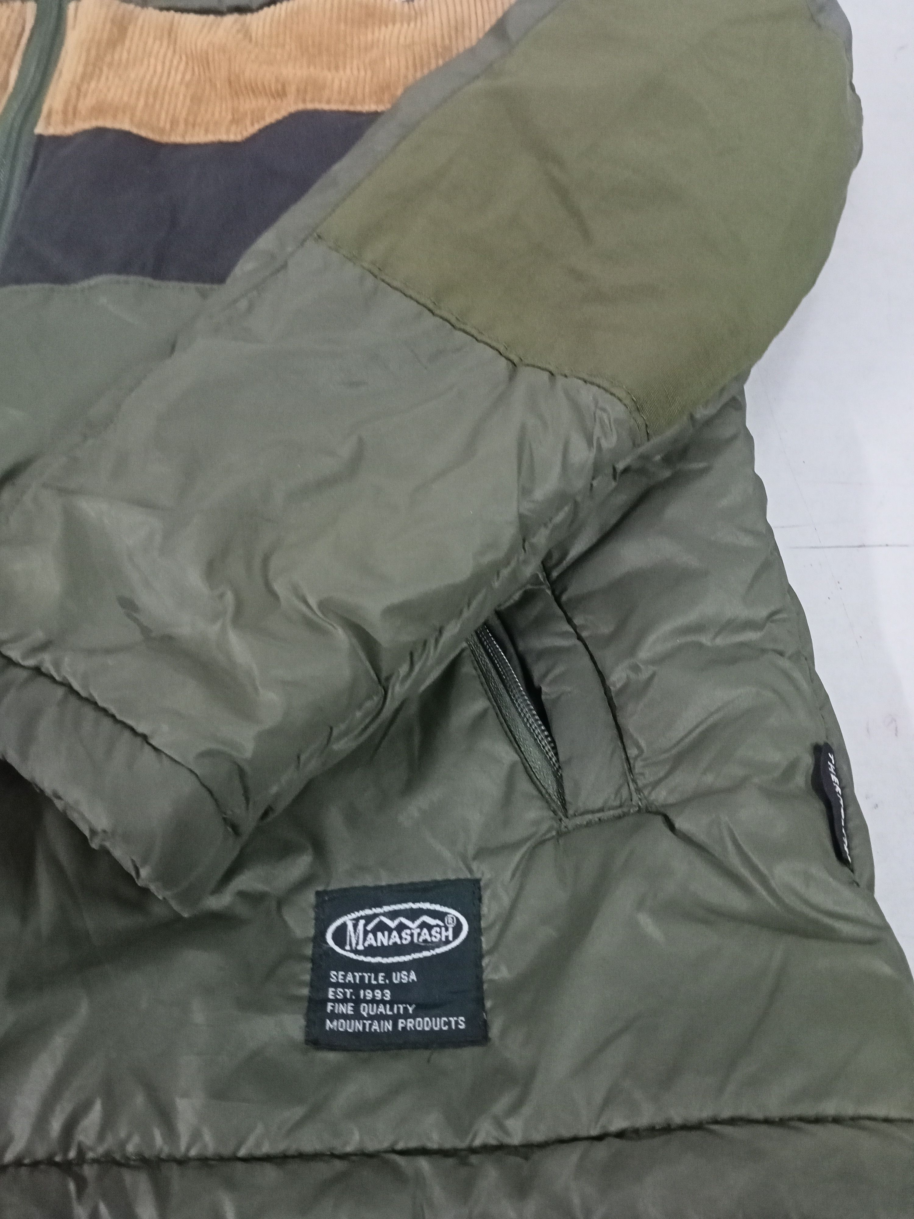 Manastash Manastash bombers 2 and 1 Size US L / EU 52-54 / 3 - 11 Thumbnail