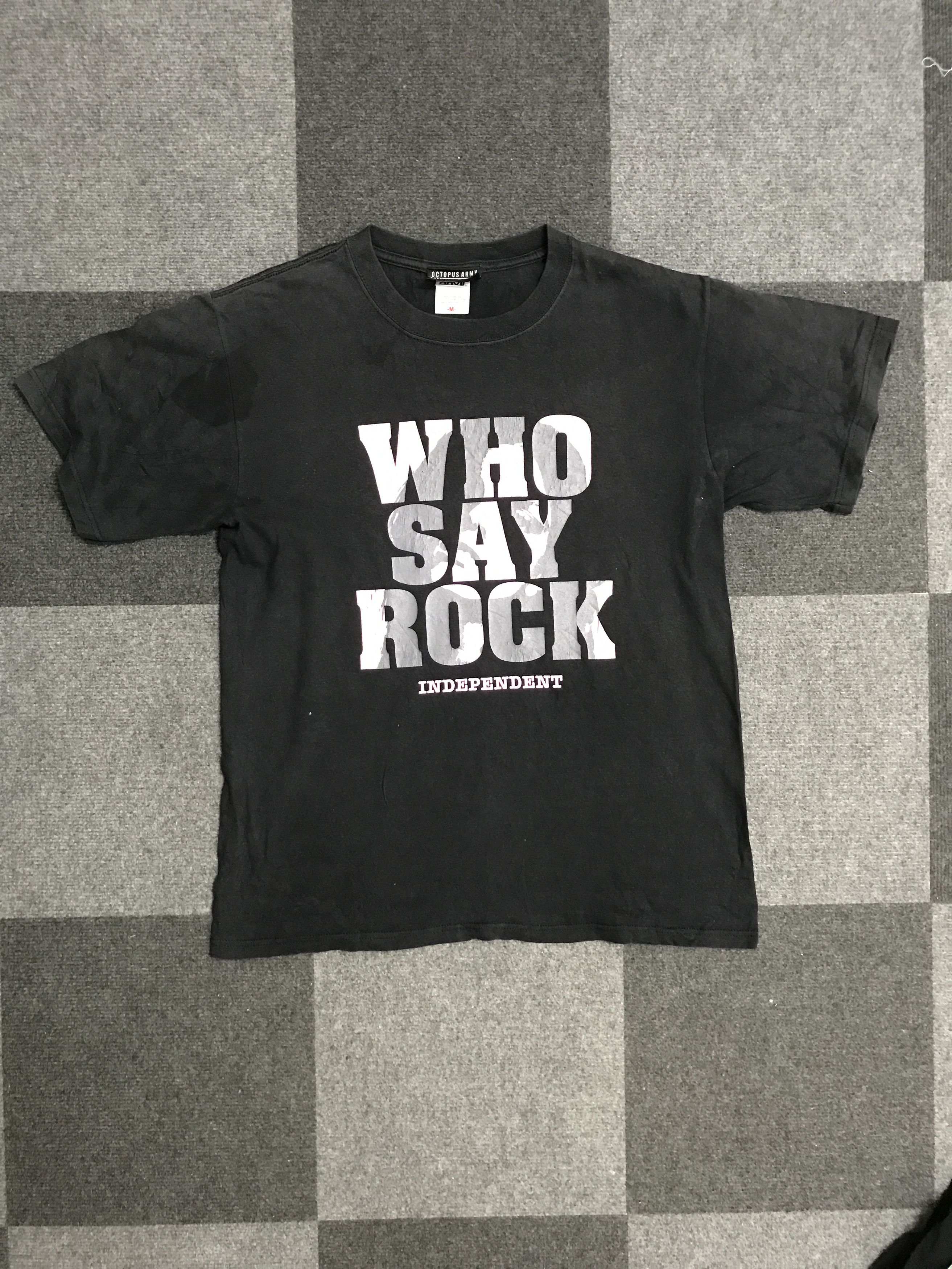 image of Rn23 Vintage Octopus Army Japan Rock Shirt in Black, Women's (Size Small)