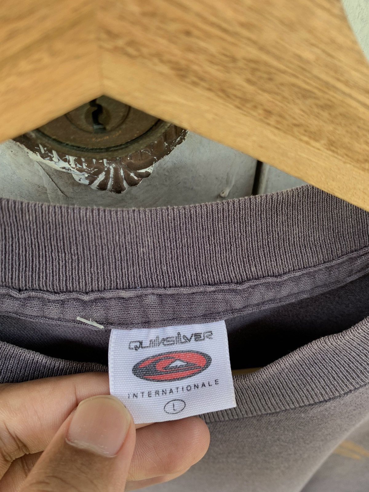 Billabong 90s Vintage Quiksilver Og Surfboards Surfer Tshirt Size US L / EU 52-54 / 3 - 6 Thumbnail