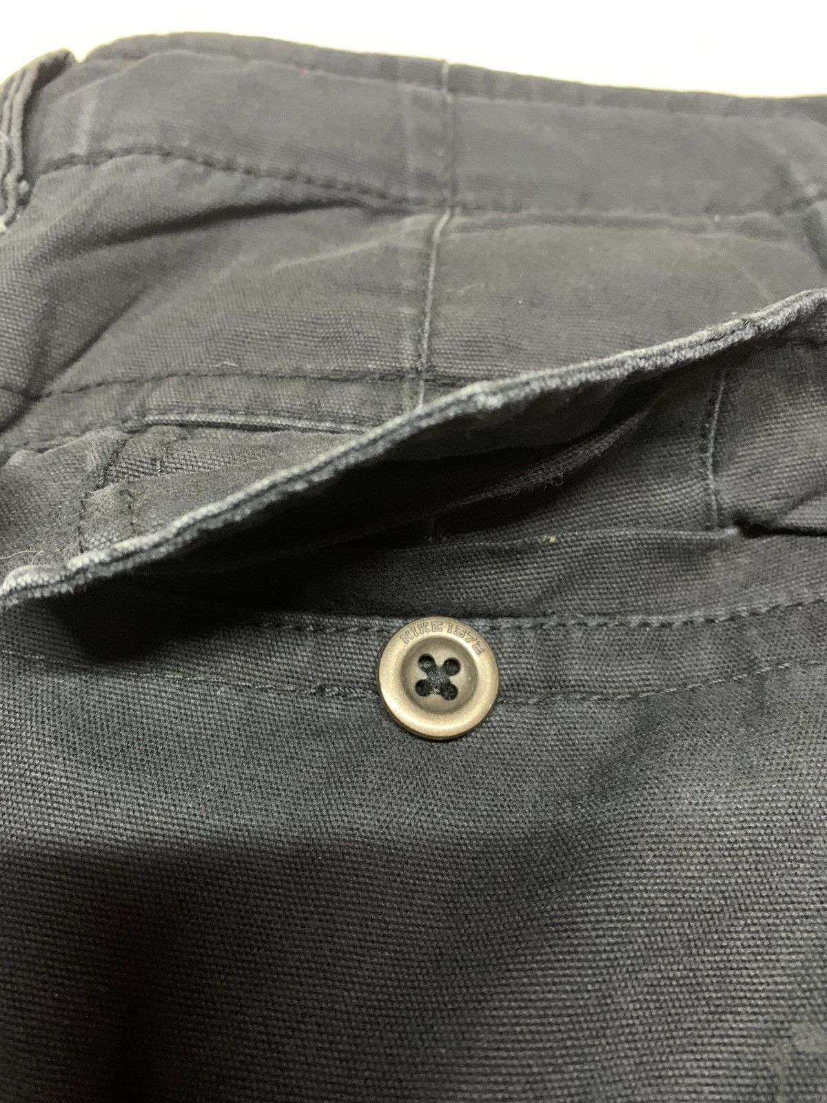 Nike Nike cargo pants Size US 33 - 10 Thumbnail