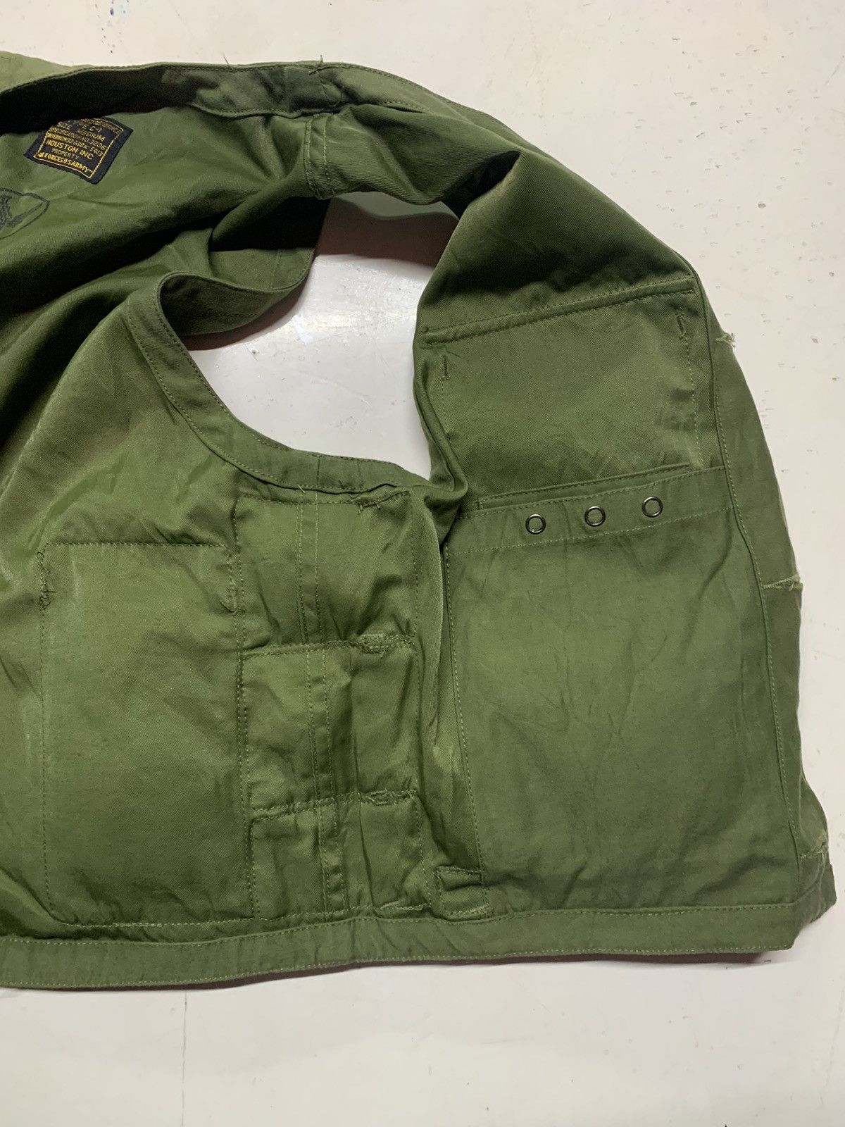 Vintage Tectical military multi pocket beige vest Size US M / EU 48-50 / 2 - 10 Thumbnail