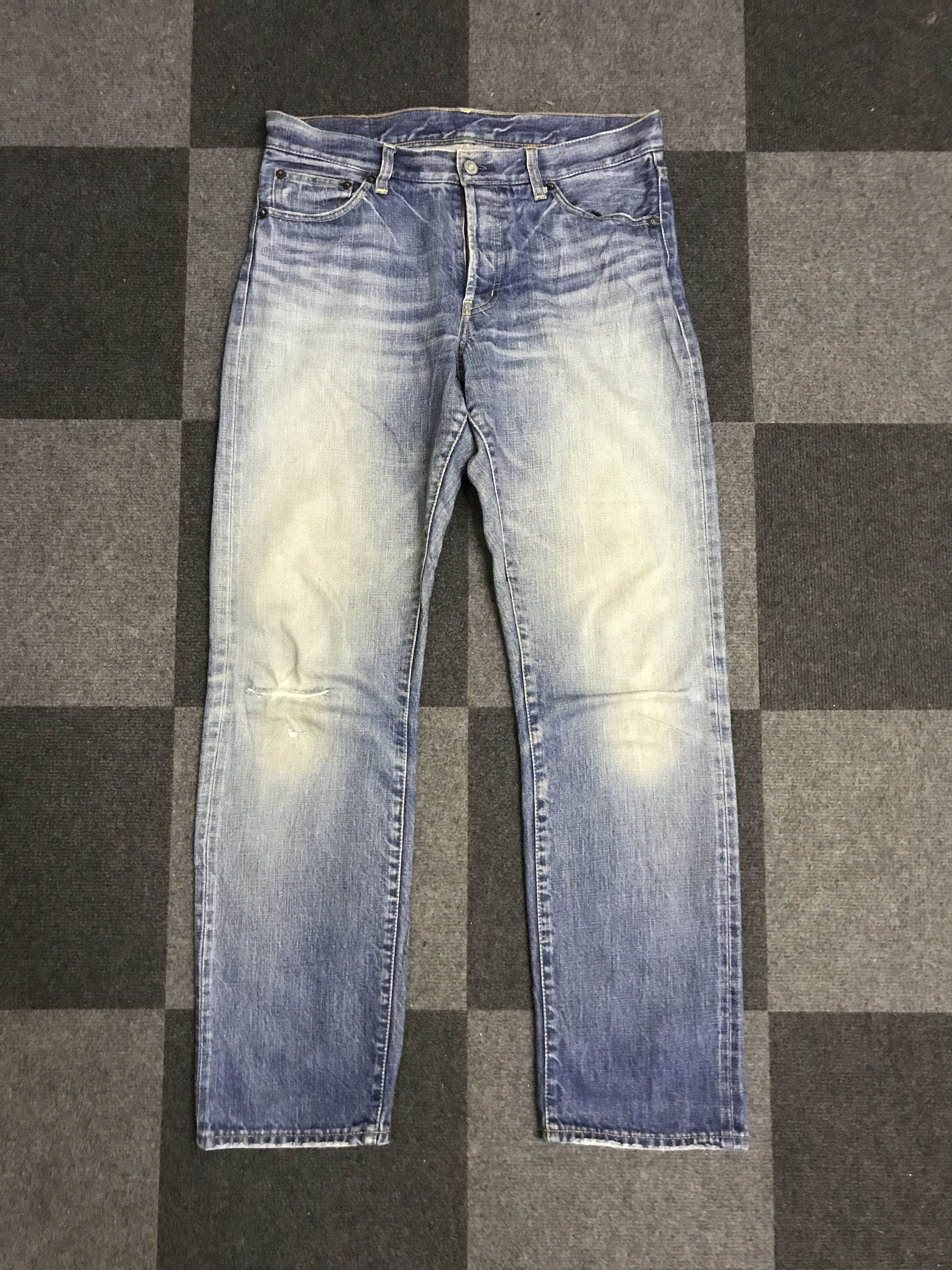 Japanese Brand D146 JOURNAL STANDARD Light Wash Distressed Slvedge Jeans Size US 33 - 3 Thumbnail