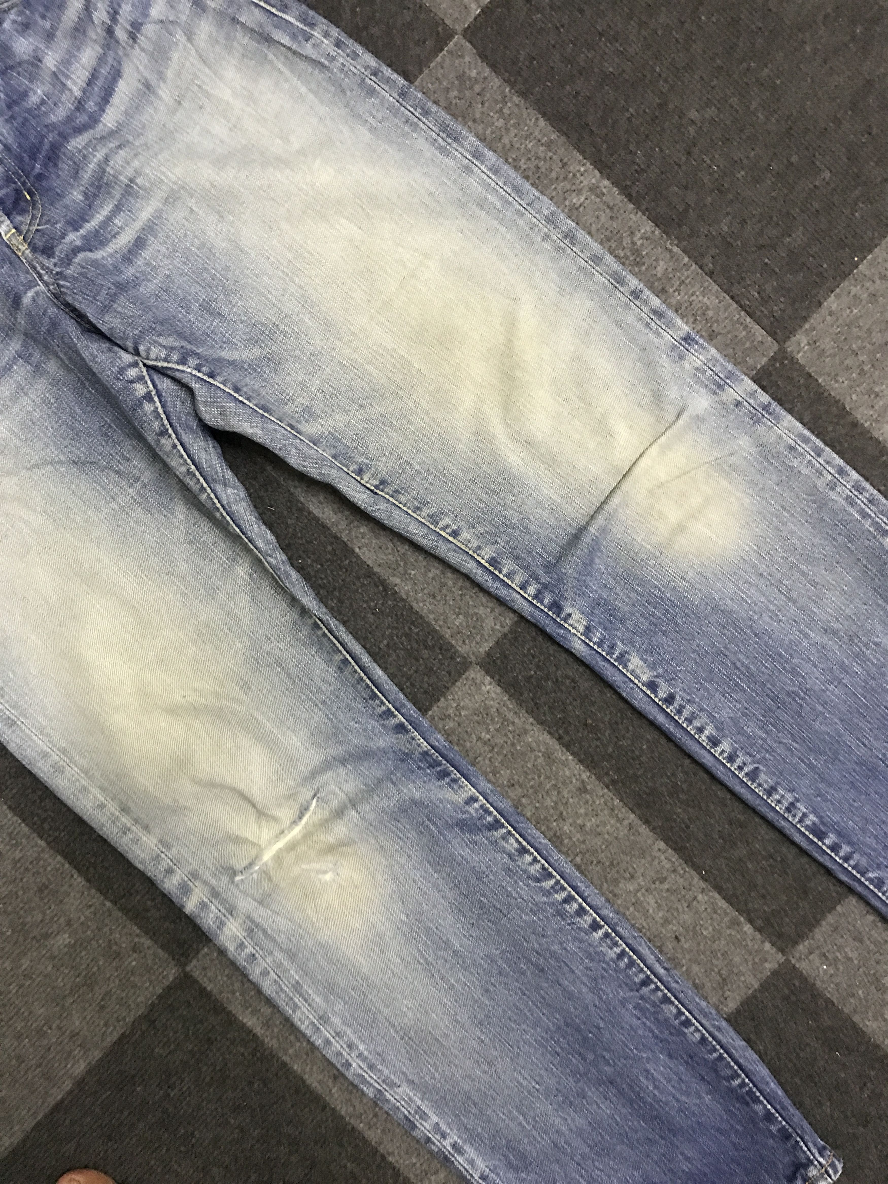 Japanese Brand D146 JOURNAL STANDARD Light Wash Distressed Slvedge Jeans Size US 33 - 5 Thumbnail