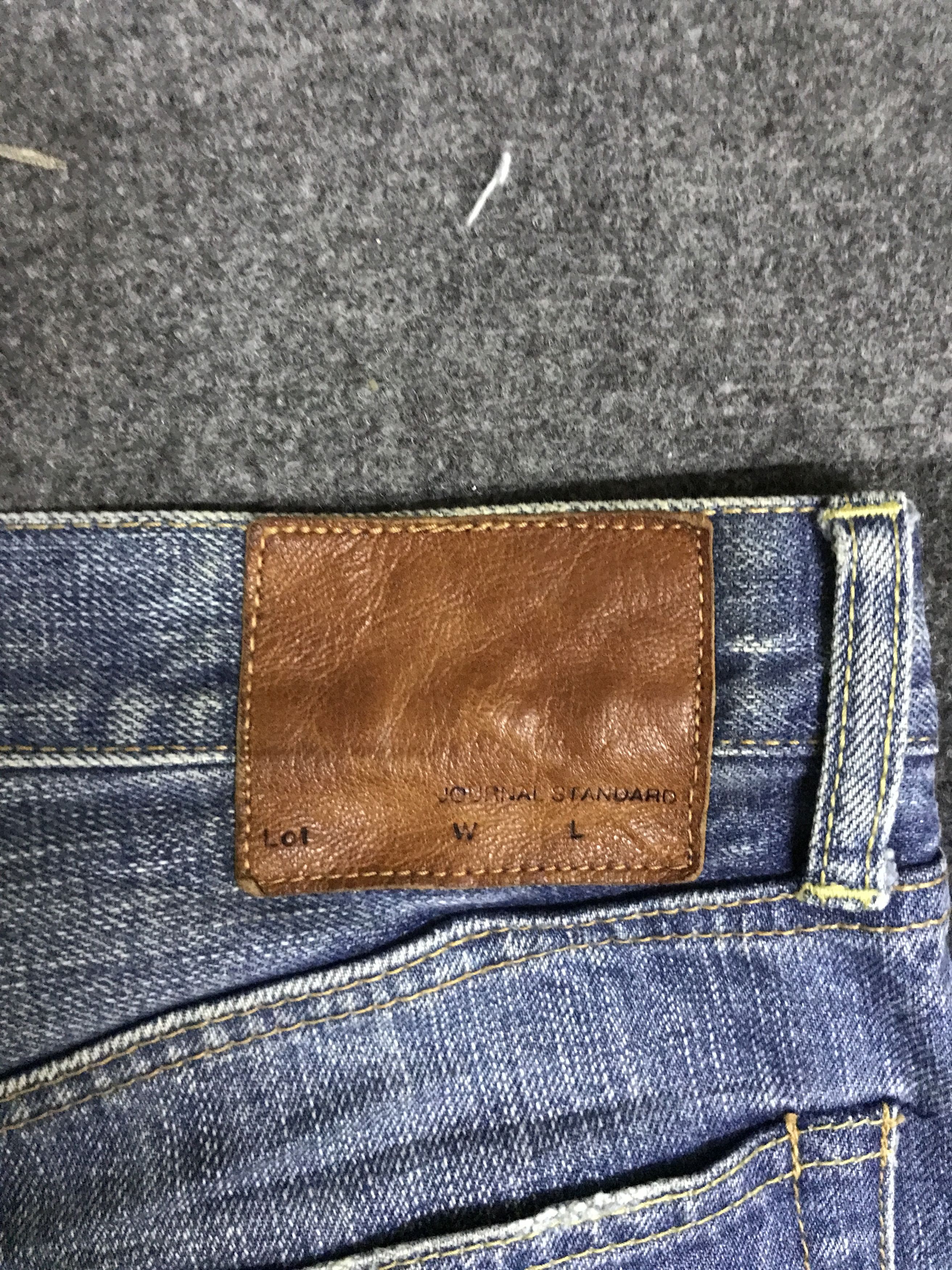 Japanese Brand D146 JOURNAL STANDARD Light Wash Distressed Slvedge Jeans Size US 33 - 16 Thumbnail