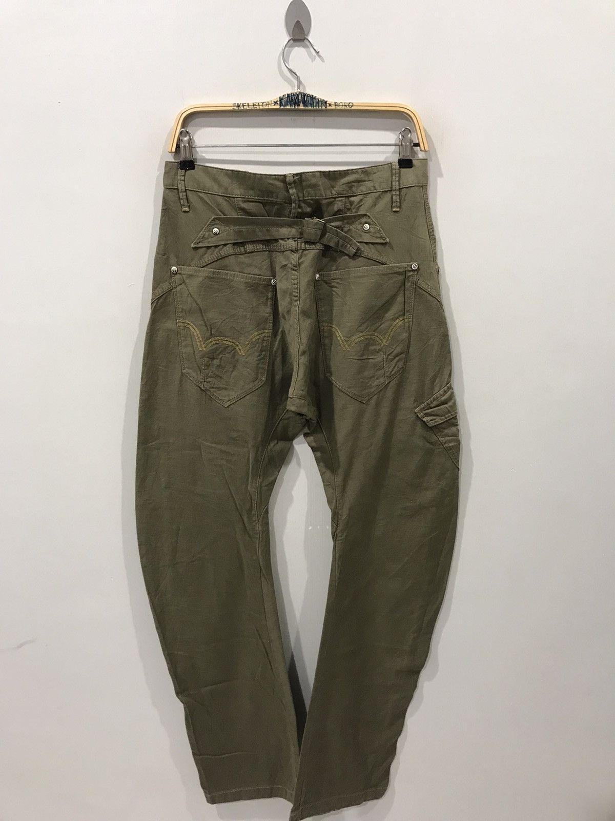 Edwin Edwin Curved Leg Multipockets Military Cargo Pant Size US 29 - 11 Thumbnail