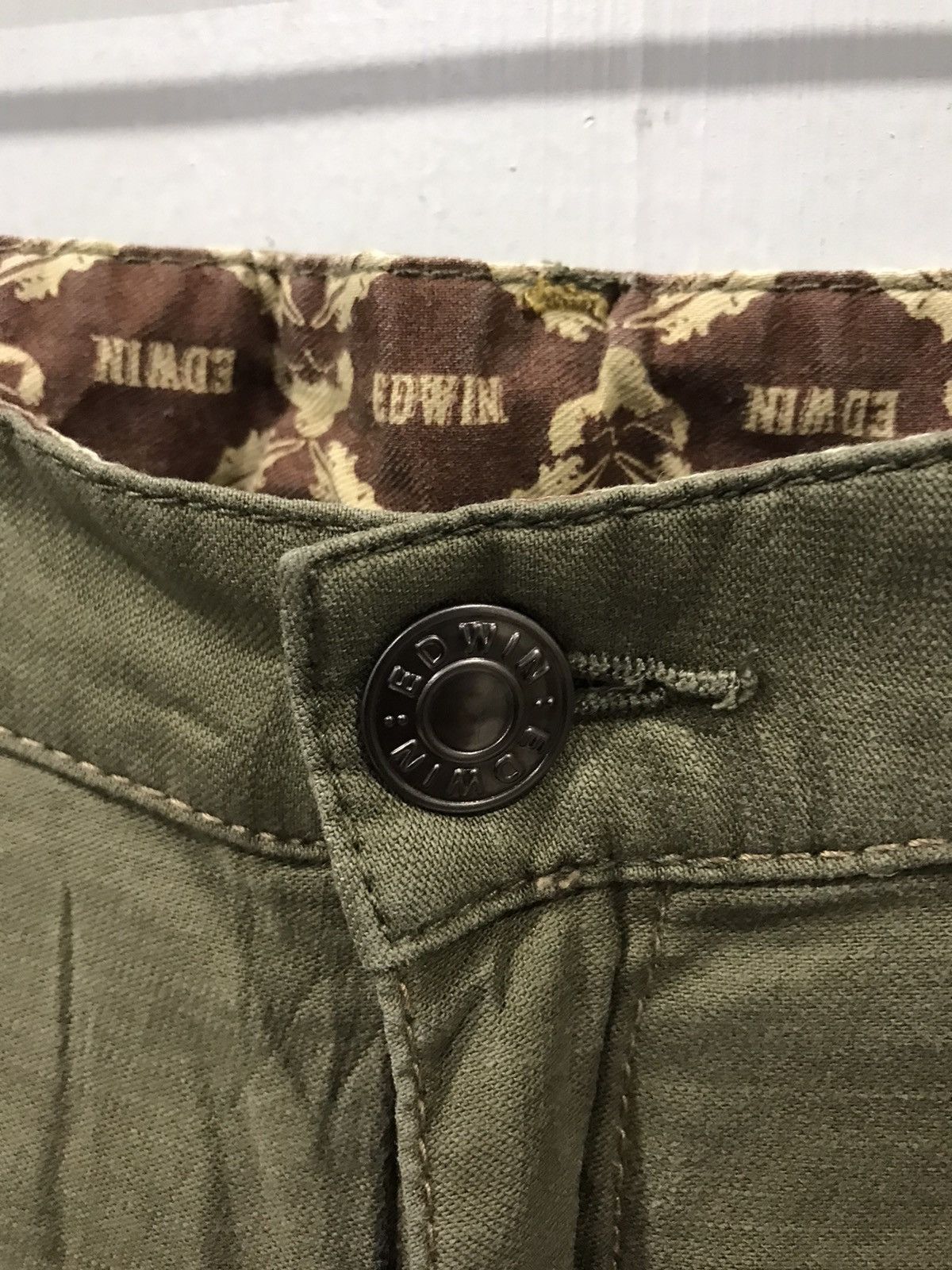 Edwin Edwin Curved Leg Multipockets Military Cargo Pant Size US 29 - 10 Thumbnail