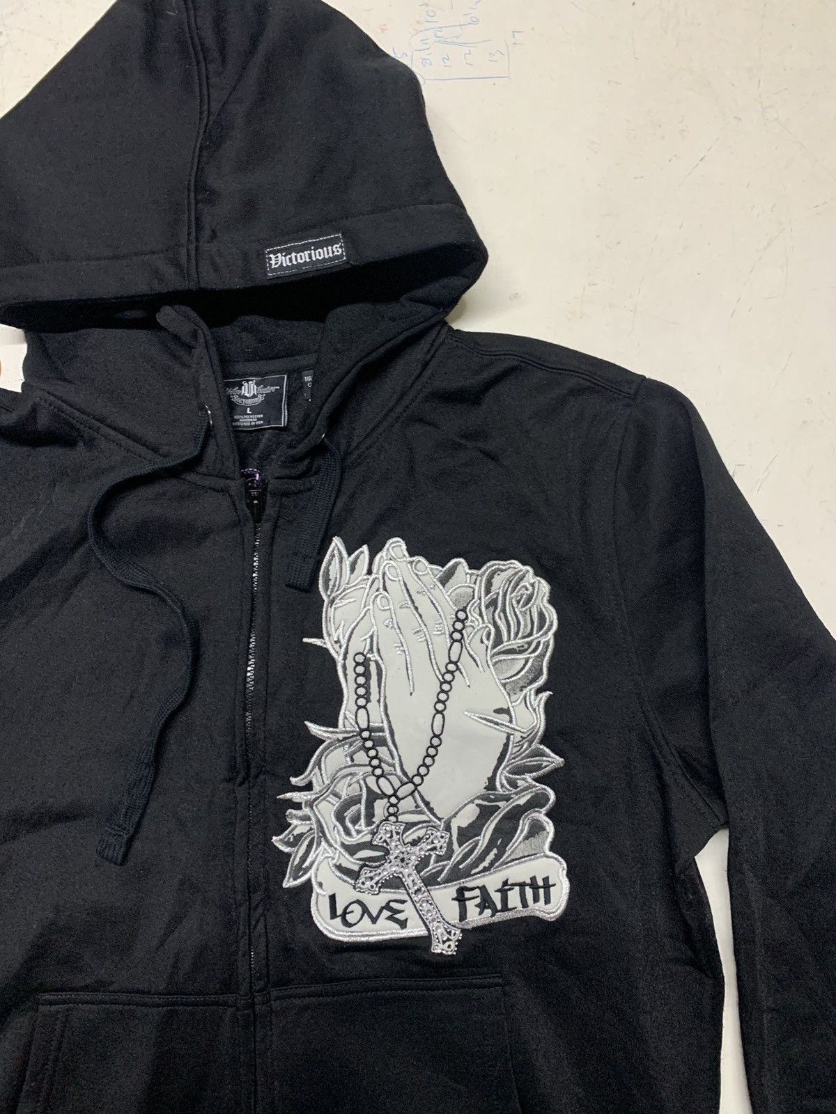 Designer Victorious designed in USA hoodies Size US M / EU 48-50 / 2 - 4 Thumbnail