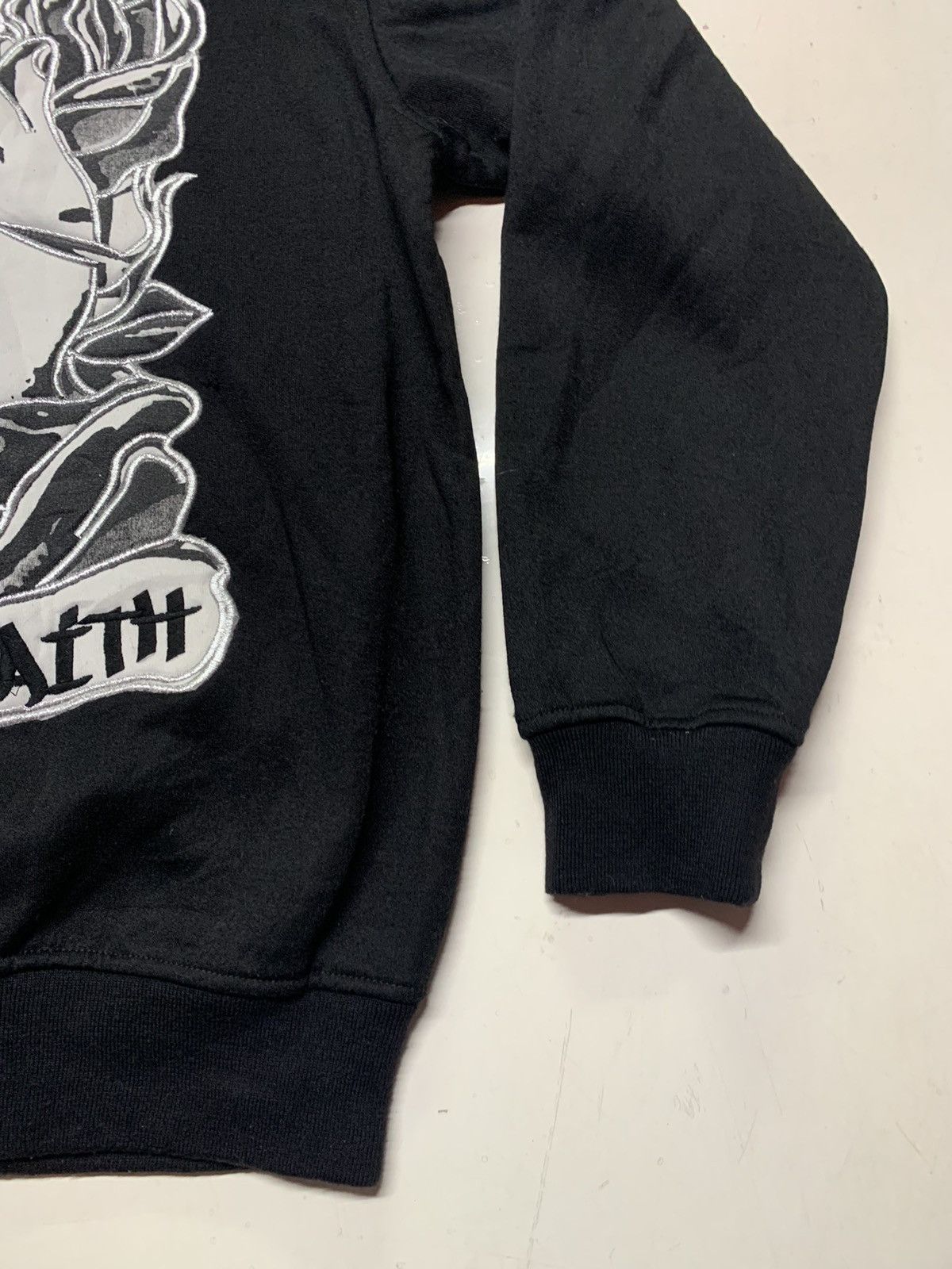 Designer Victorious designed in USA hoodies Size US M / EU 48-50 / 2 - 8 Thumbnail