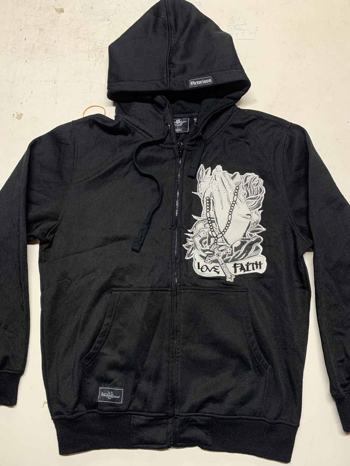 Designer Victorious designed in USA hoodies Size US M / EU 48-50 / 2 - 3 Thumbnail