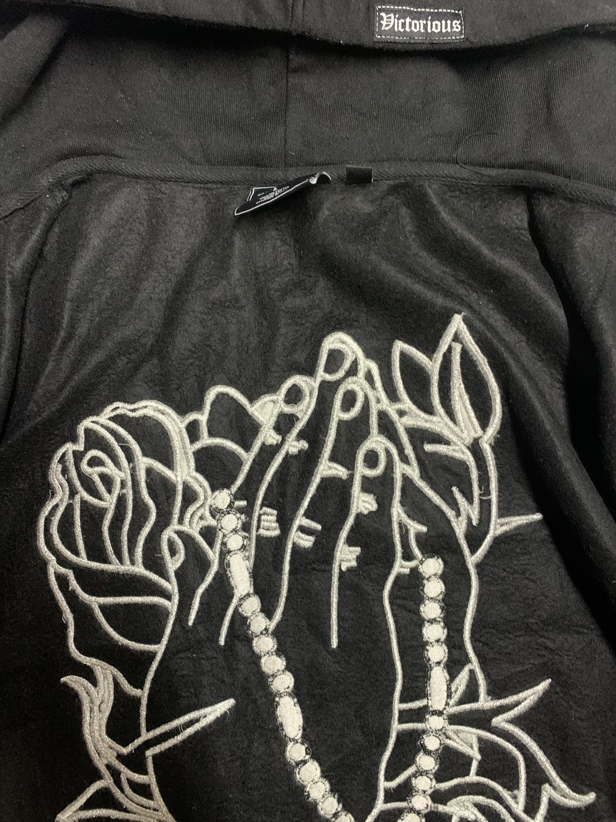 Designer Victorious designed in USA hoodies Size US M / EU 48-50 / 2 - 11 Thumbnail