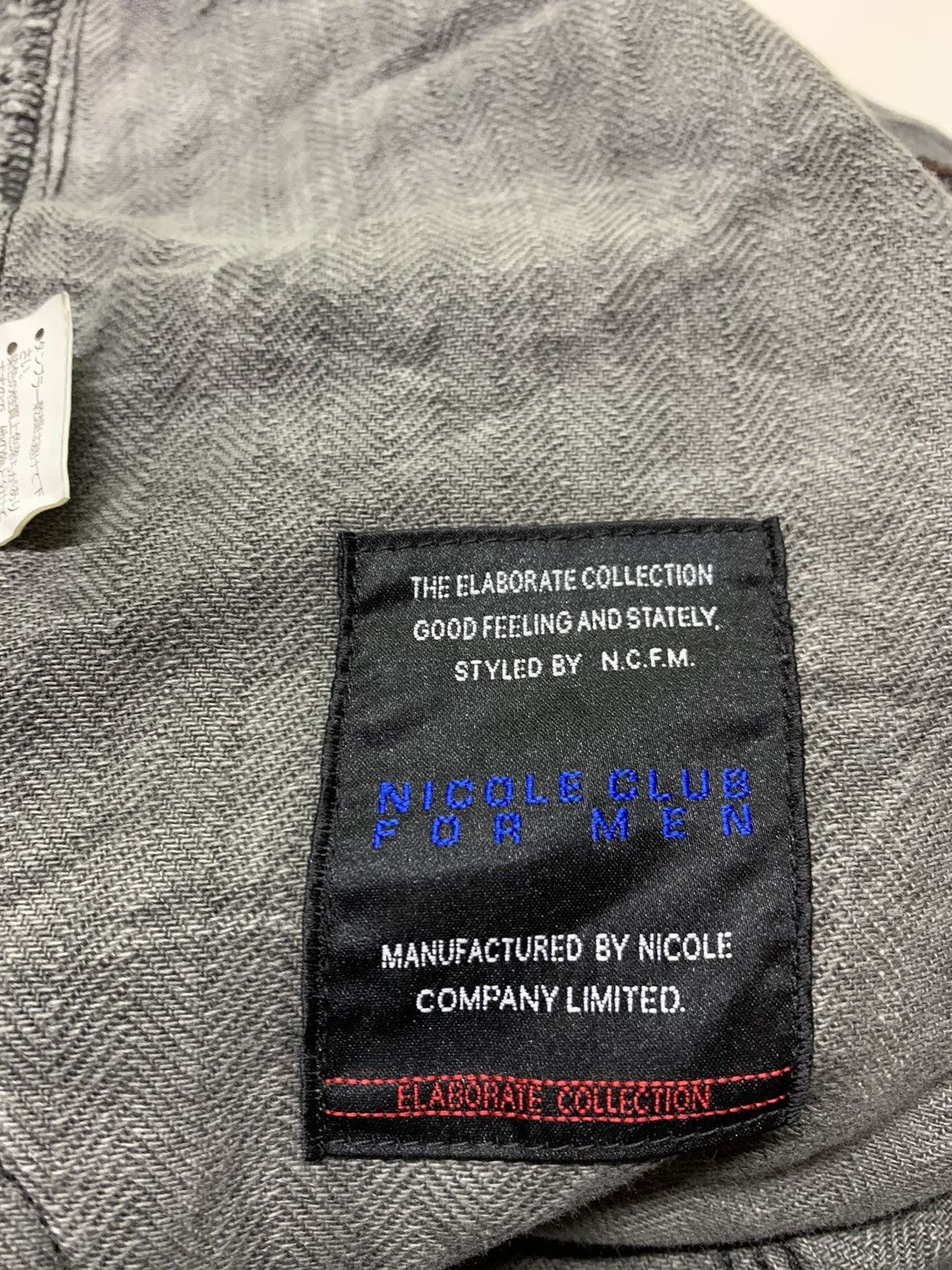 Designer Manufactured by Nicole company limited Size US 32 / EU 48 - 12 Thumbnail
