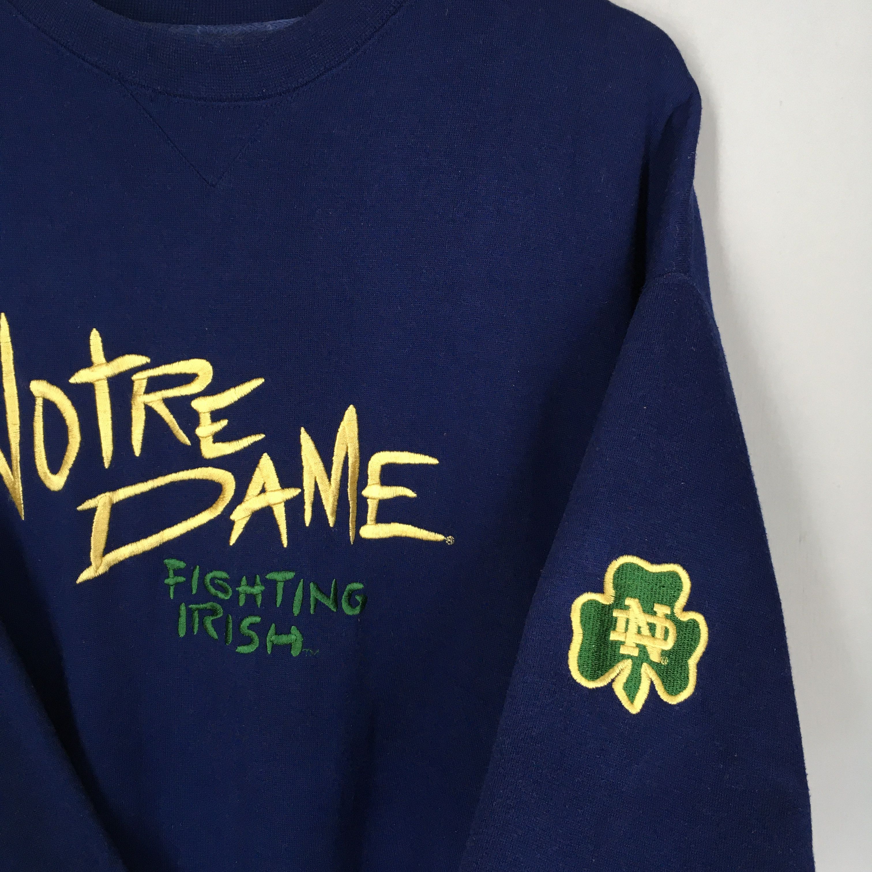 NCAA × Vintage Vintage Notre Dame Fighting Irish Sweatshirt Large Size US L / EU 52-54 / 3 - 5 Thumbnail