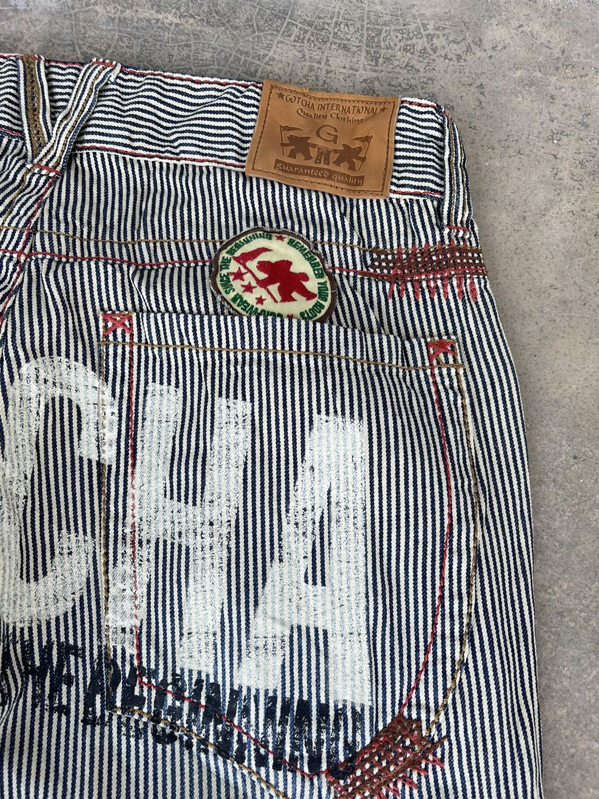Gotcha Gotcha Hickory stripe surf style denim Size US 31 - 8 Thumbnail
