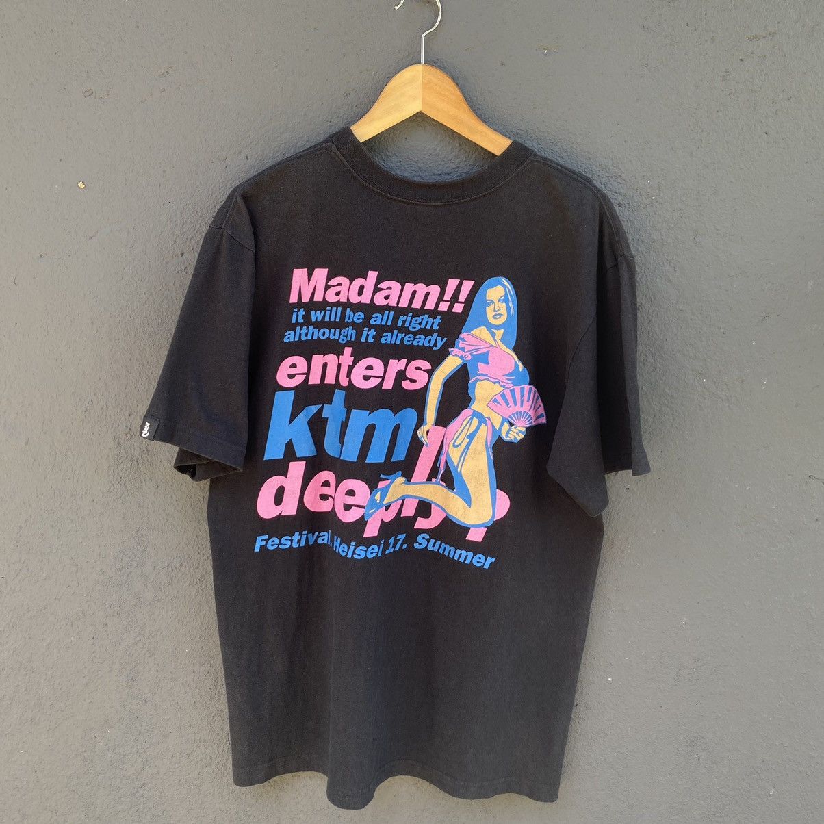 Japanese Brand × Vintage Vintage Faded KTM Naked Girl Tee Size US XL / EU 56 / 4 - 1 Thumbnail