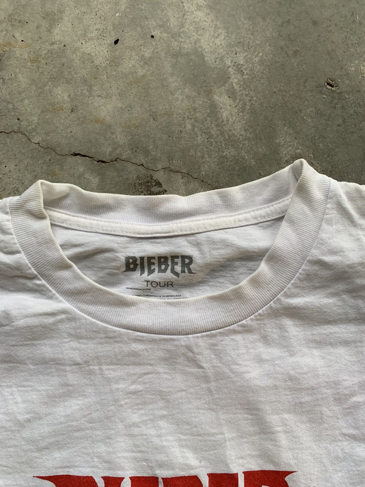 Rap Tees Justin Bieber Purpose World Tour Tshirt 2016 Size US L / EU 52-54 / 3 - 3 Thumbnail
