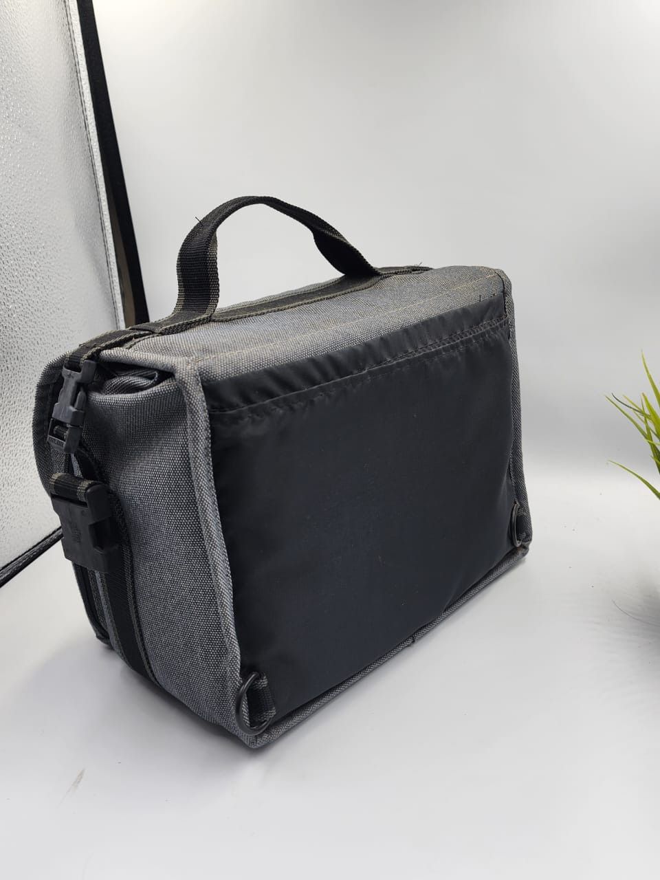 Japanese Brand Apache Multi-Compartment Camera Bag Size ONE SIZE - 4 Thumbnail