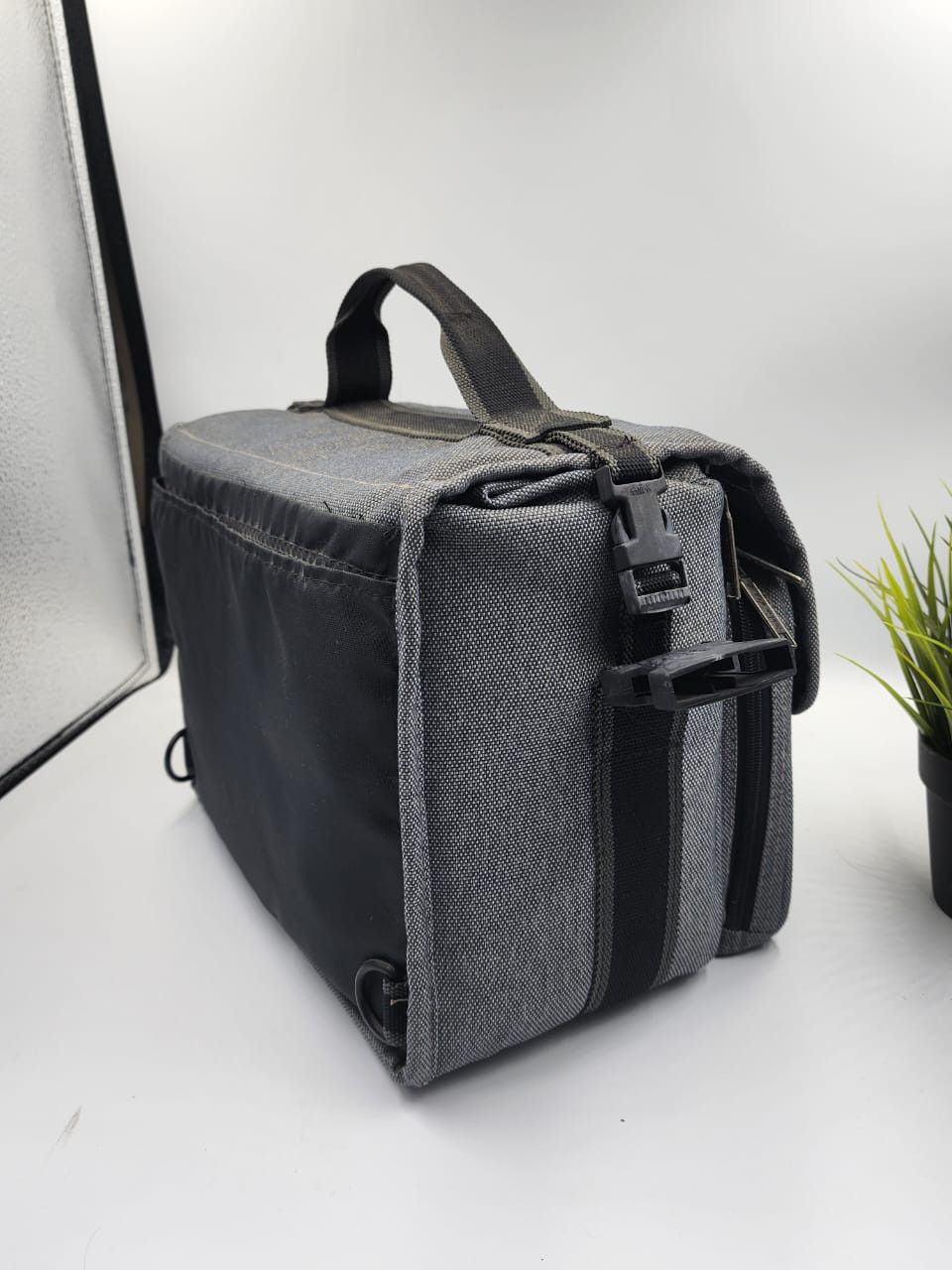 Japanese Brand Apache Multi-Compartment Camera Bag Size ONE SIZE - 3 Thumbnail