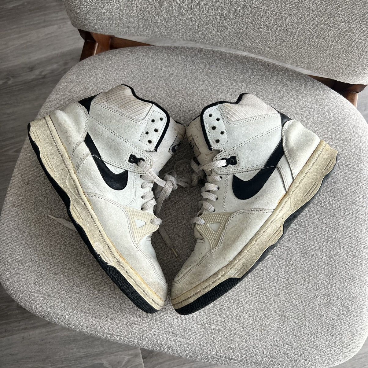 nike shoes from 1990