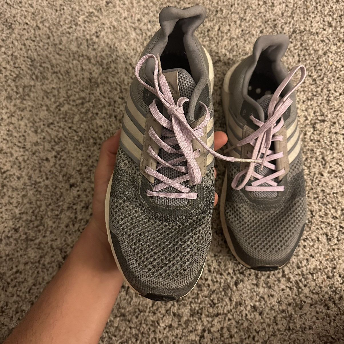 Adidas WMNS Adidas Ultra-boosts Size US 9 / IT 39 - 2 Thumbnail