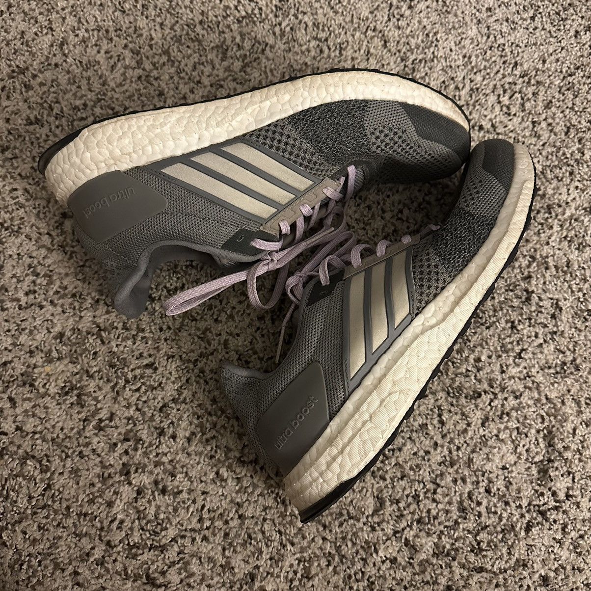 Adidas WMNS Adidas Ultra-boosts Size US 9 / IT 39 - 4 Thumbnail
