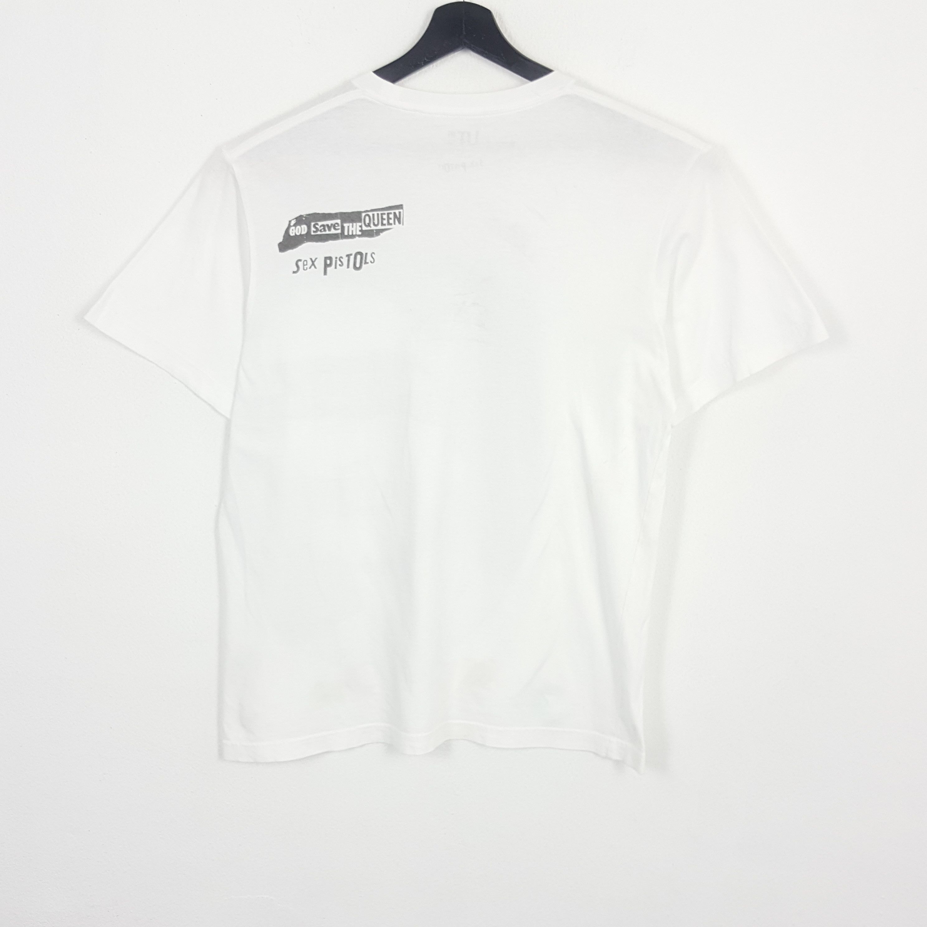 Band Tees × Japanese Brand × Uniqlo SEX PISTOLS X Uniqlo Japanese Brand Tshirt Size US L / EU 52-54 / 3 - 3 Thumbnail