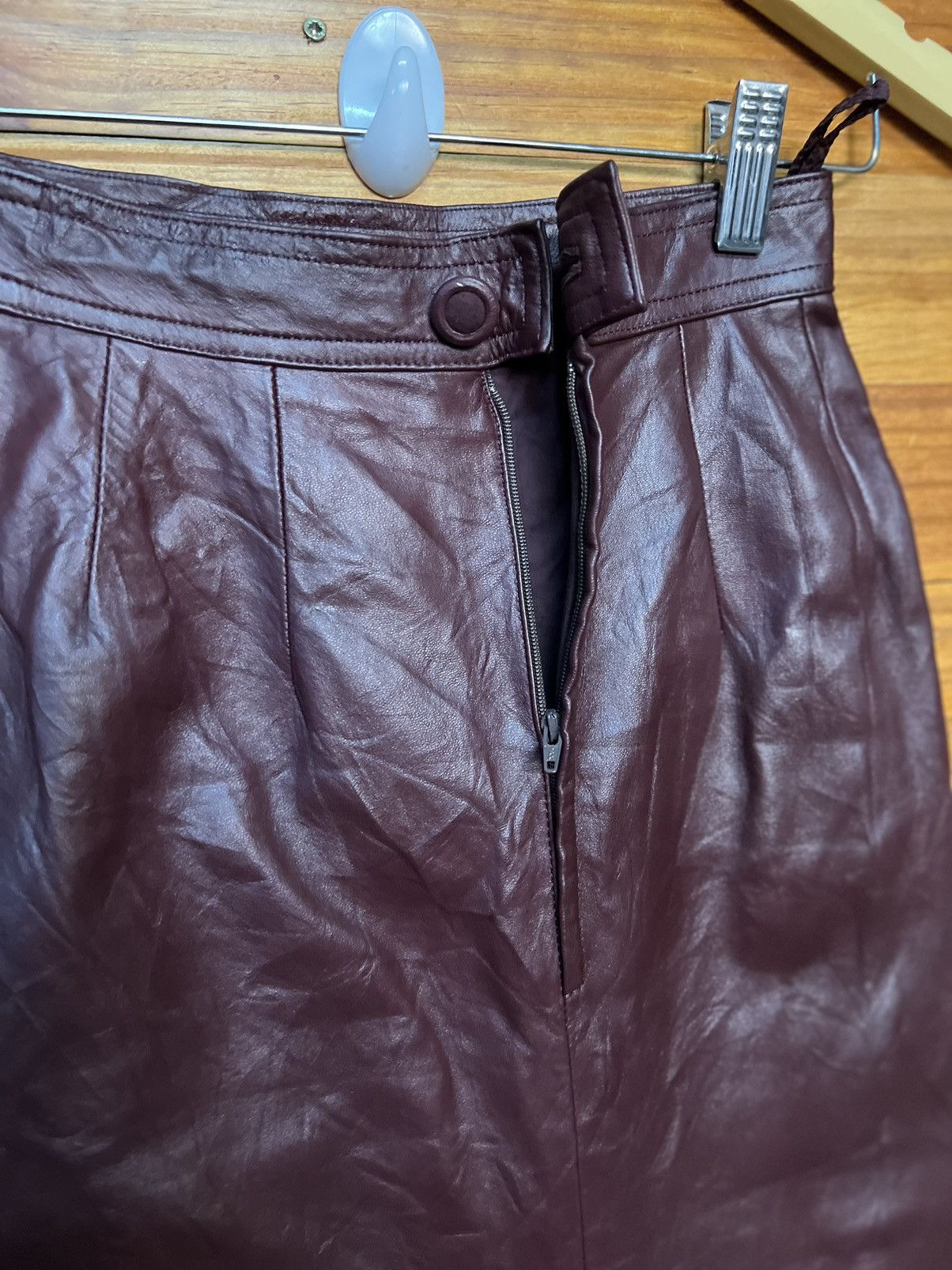 Loewe ARCHIVE🔥LOEWE LEATHER SKIRT Size 24" / US 00 / IT 34 - 7 Thumbnail