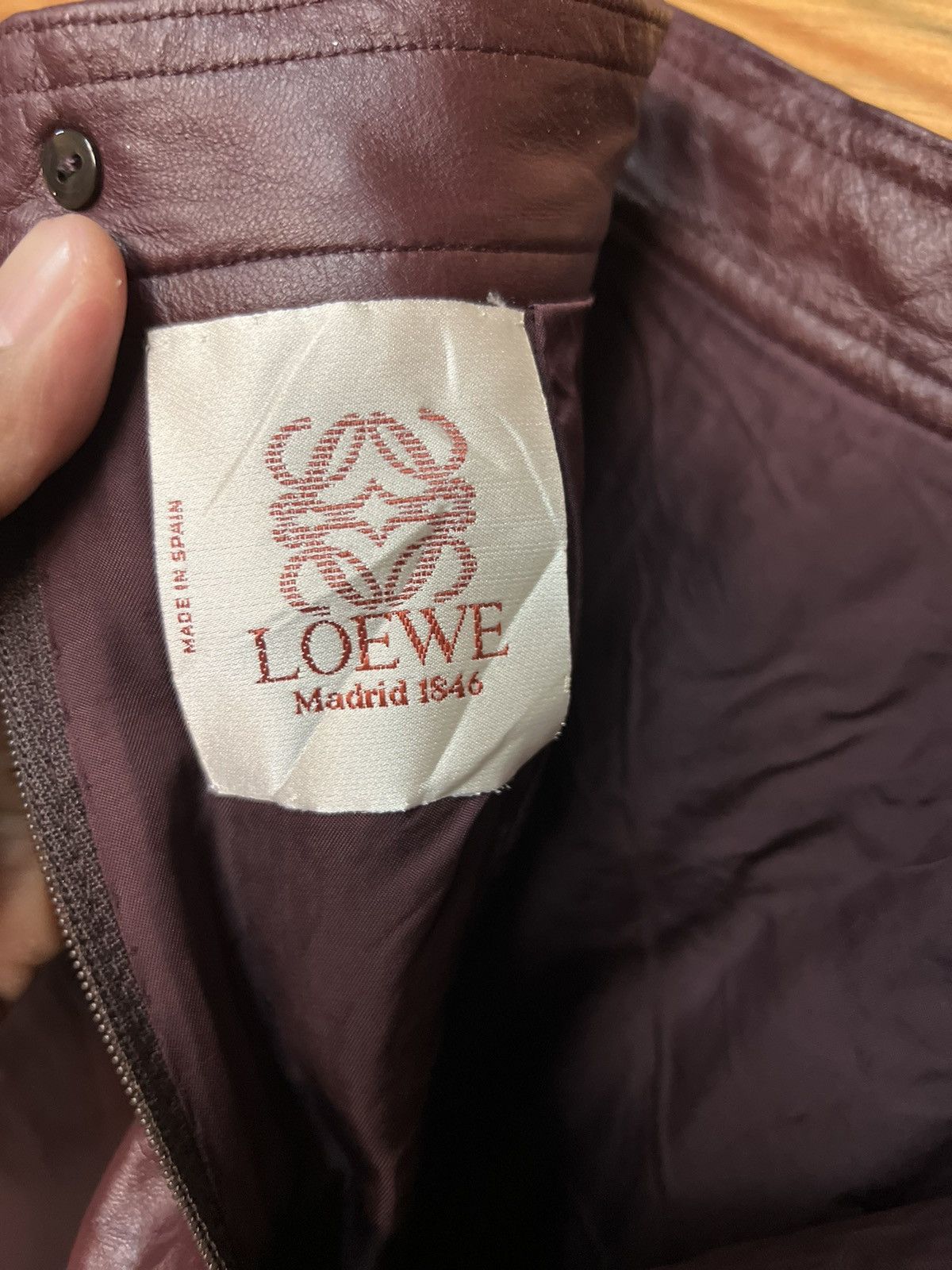 Loewe ARCHIVE🔥LOEWE LEATHER SKIRT Size 24" / US 00 / IT 34 - 12 Thumbnail