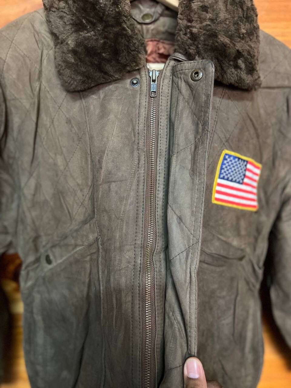Vintage VINTAGE FAUX FUR AMERICA X SOVIET UNION PATCH LEATHER JACKET Size US M / EU 48-50 / 2 - 15 Thumbnail