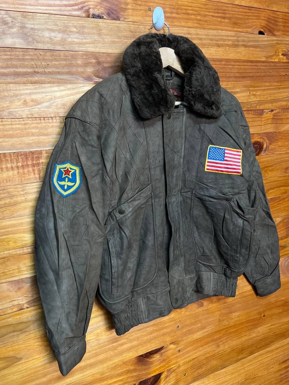 Vintage VINTAGE FAUX FUR AMERICA X SOVIET UNION PATCH LEATHER JACKET Size US M / EU 48-50 / 2 - 3 Thumbnail