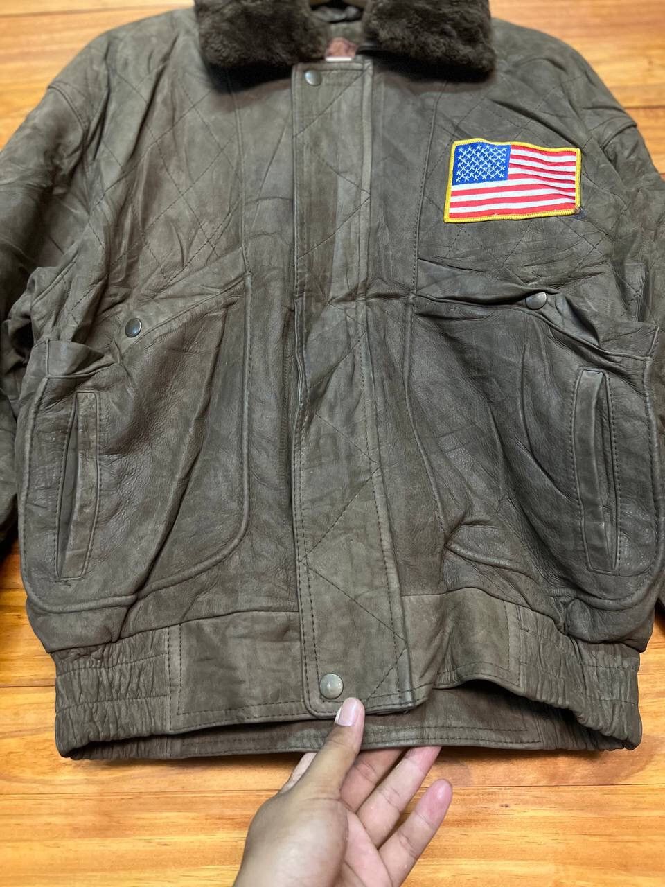 Vintage VINTAGE FAUX FUR AMERICA X SOVIET UNION PATCH LEATHER JACKET Size US M / EU 48-50 / 2 - 9 Thumbnail