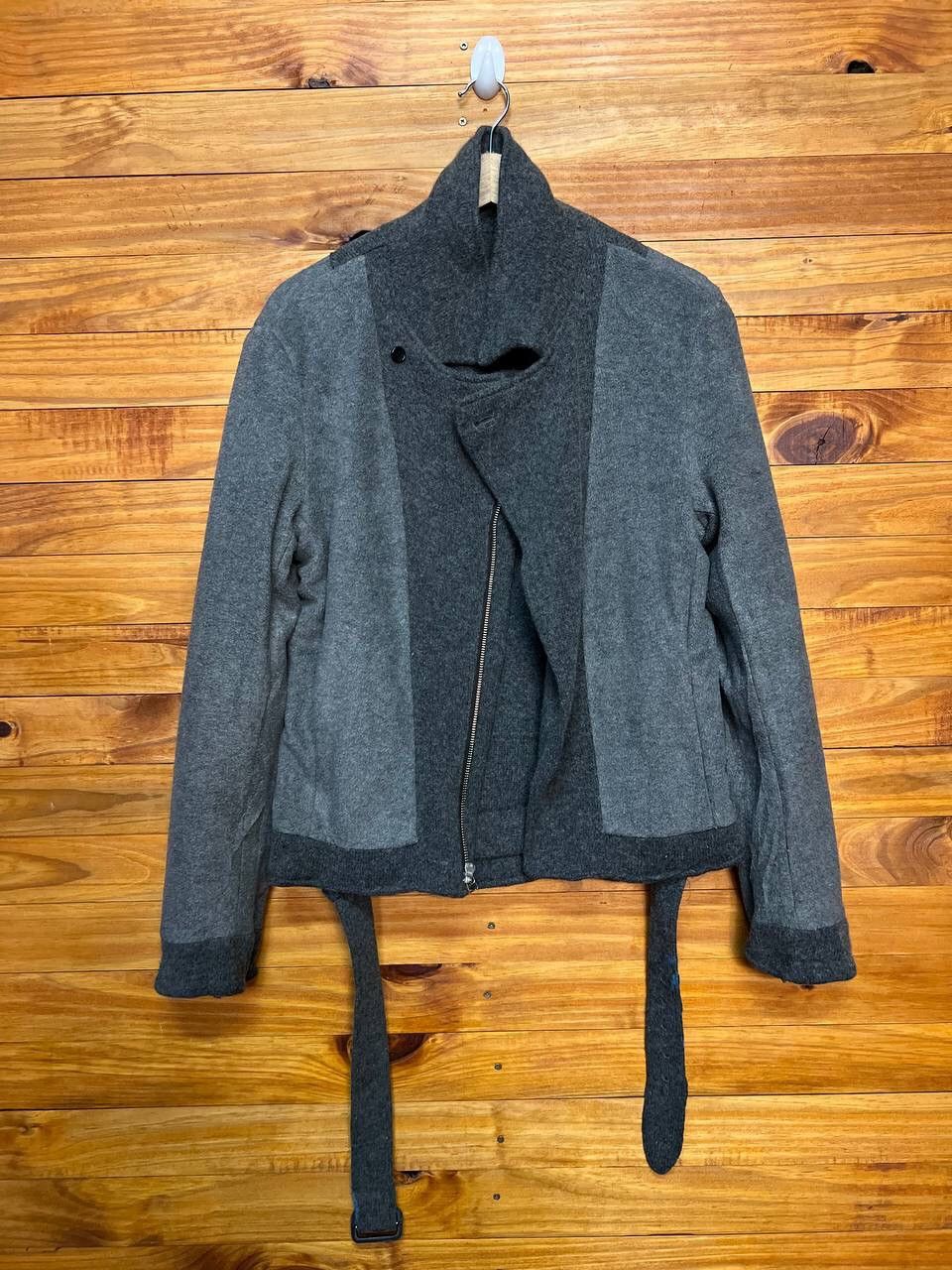 ISSEY MIYAKE WOOL JACKET