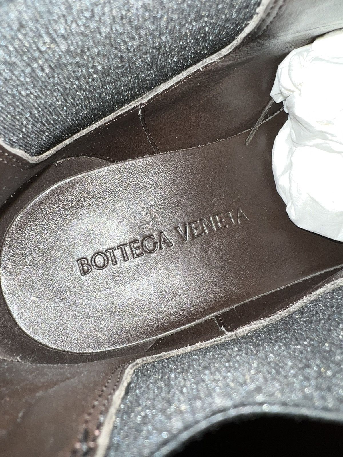 Bottega Veneta NEW 40 Black Burnt Orange Tire Low Chelsea Boots Leather Size US 7 / EU 40 - 10 Thumbnail