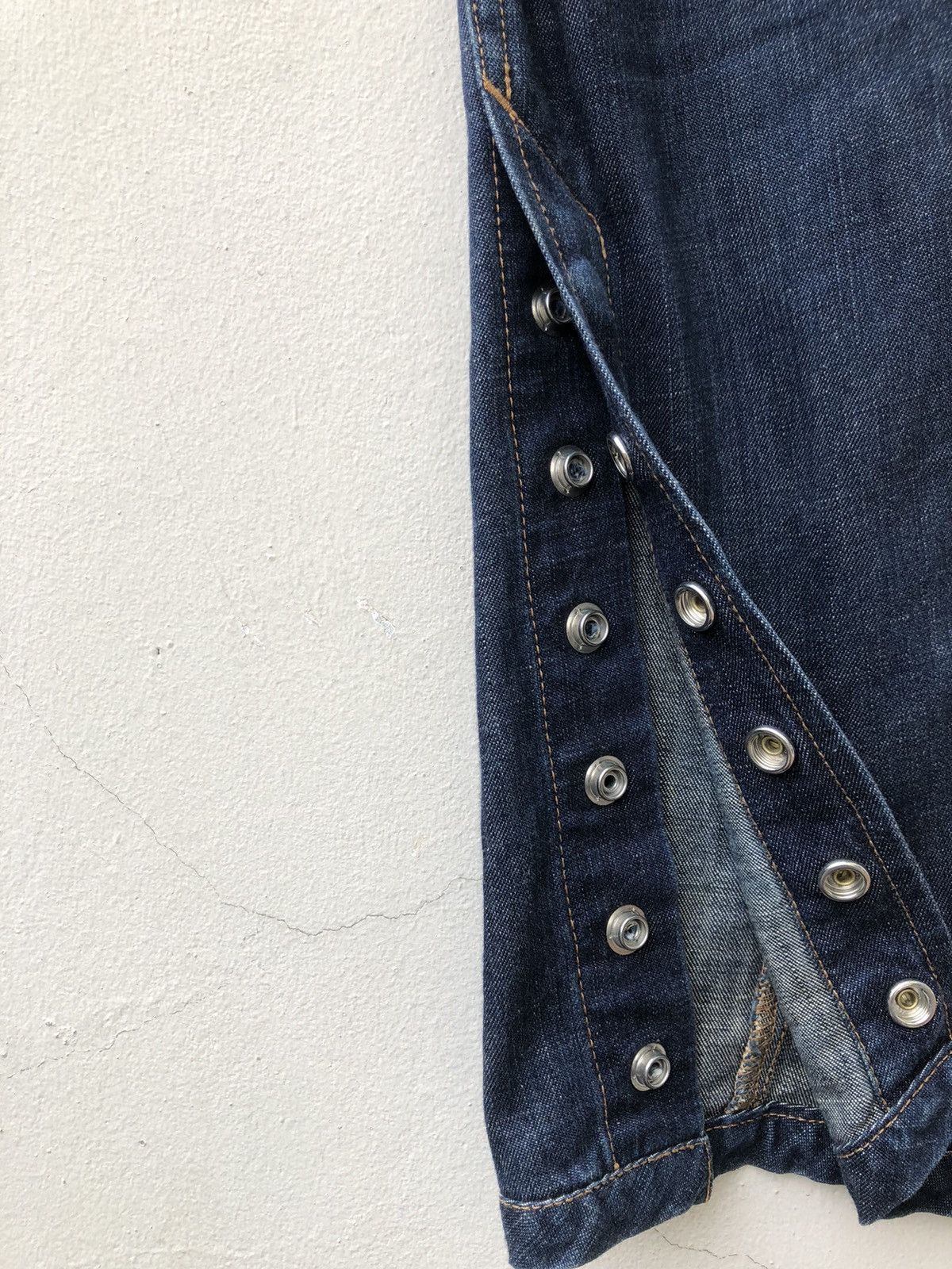 CABANE de ZUCCa Vintage Zucca Issey Miyake Hem Button Denim Jeans Size US 31 - 15 Thumbnail