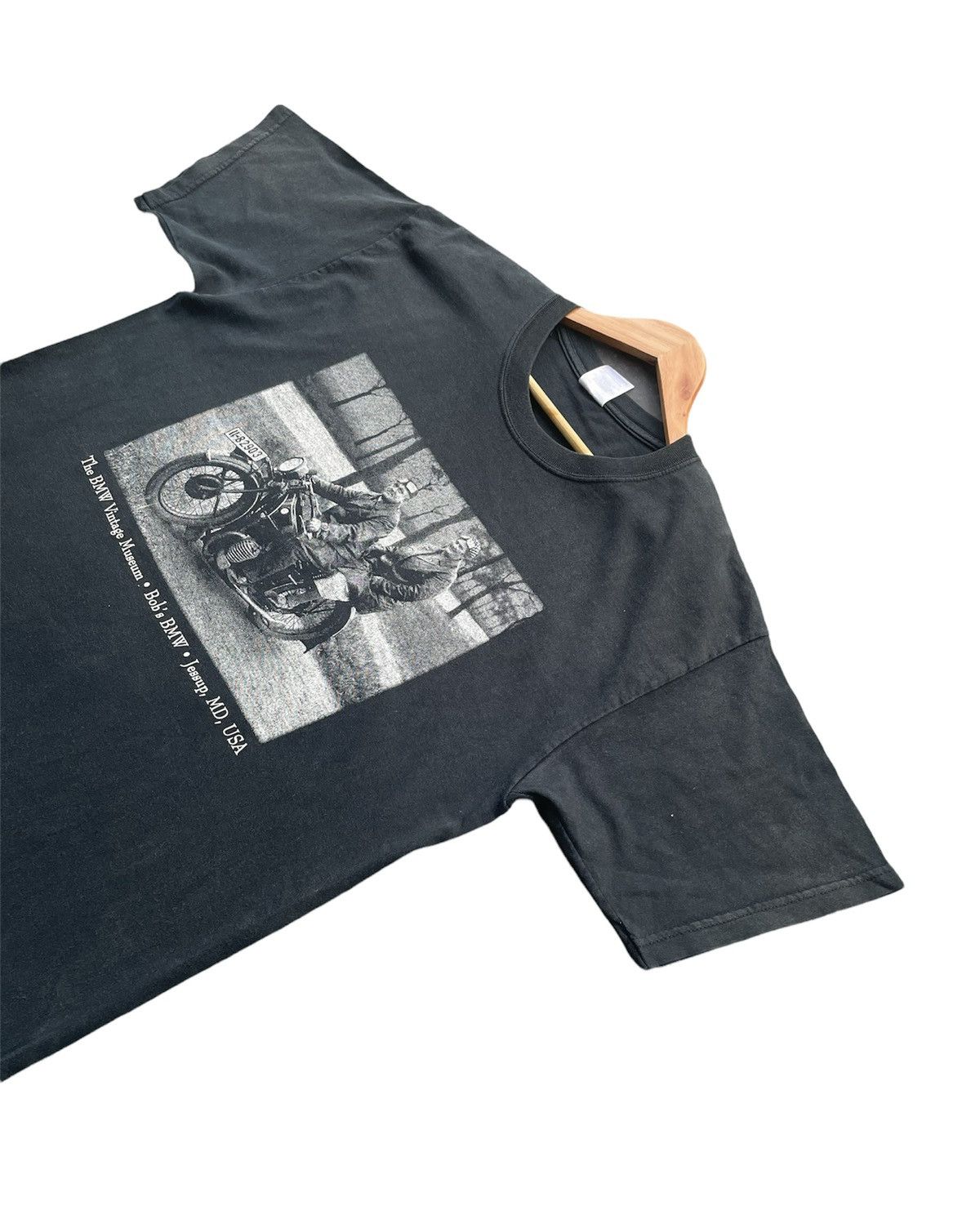 BMW Vintage BMW Tshirt Size US L / EU 52-54 / 3 - 4 Thumbnail