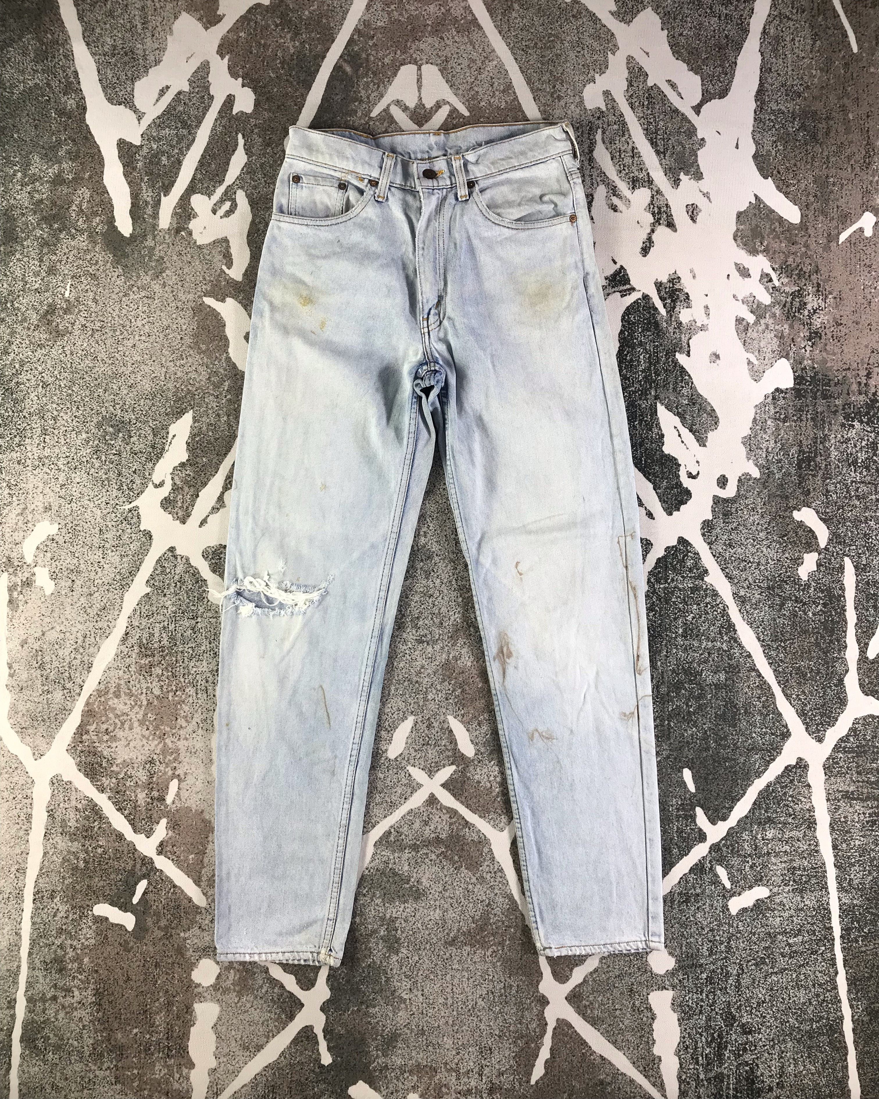 image of Distressed Denim x Levis Vintage Levis 626 Jeans Ripped Dirty Wash Kj2569 in Blue, Men's (Size 28)