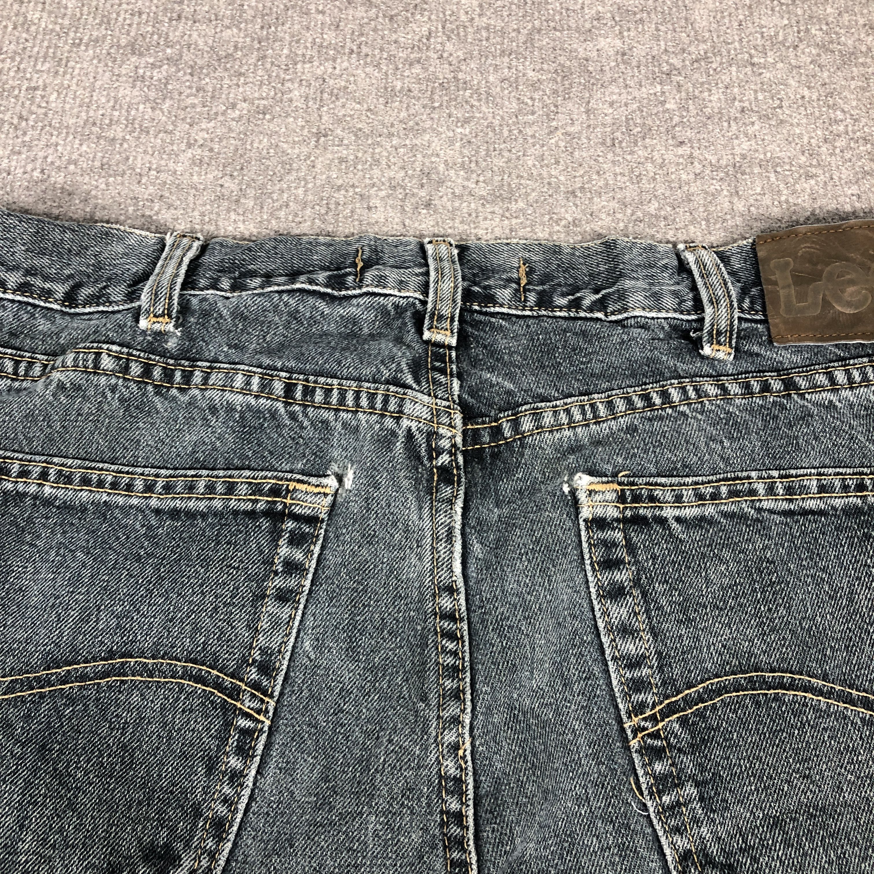 Lee × Vintage Vintage Lee Regular Straight Jeans L919 Size US 36 / EU 52 - 7 Thumbnail