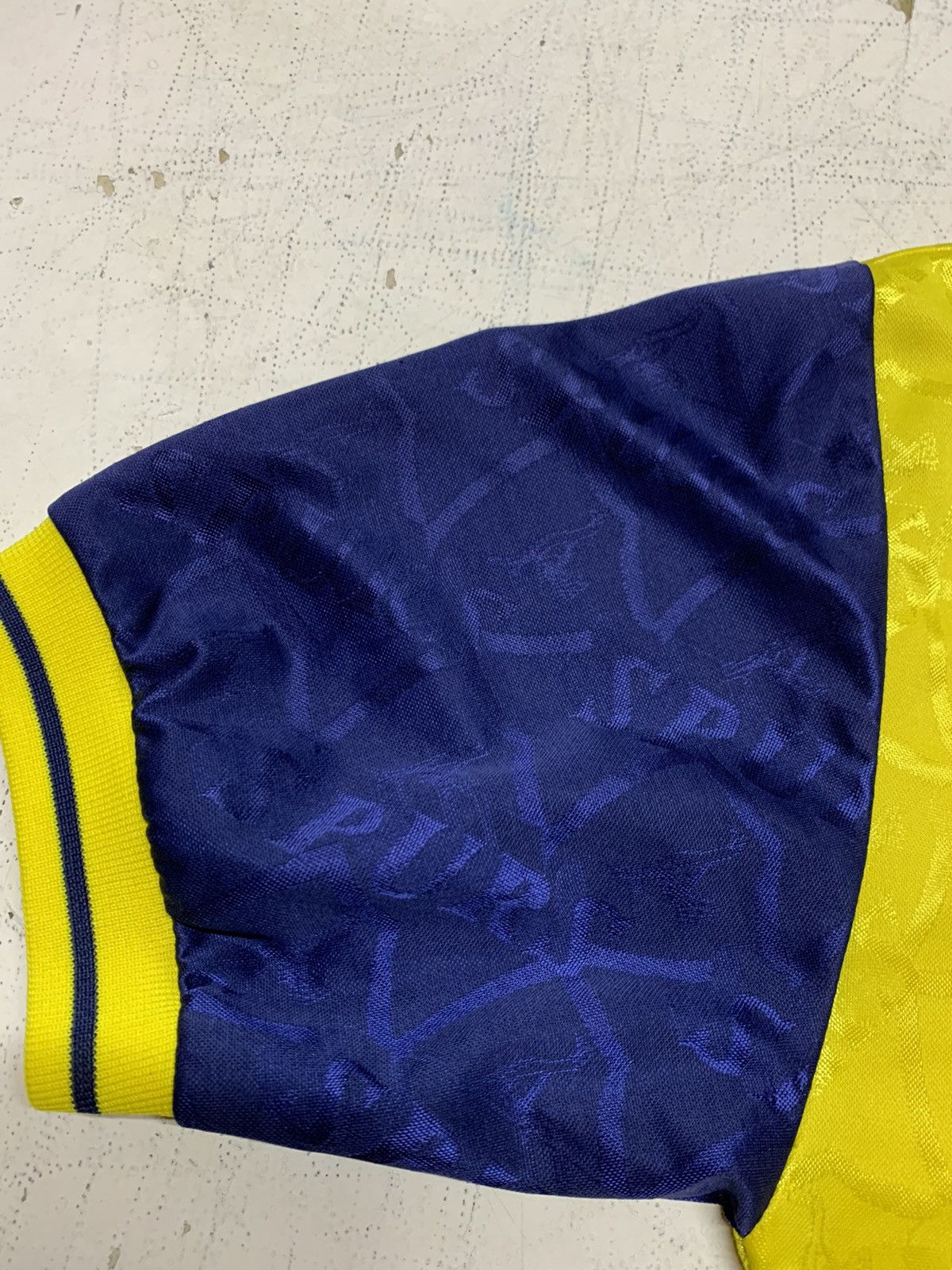 PONY Vintage Tottenham hot spur 1995/97 pony jersey Size US S / EU 44-46 / 1 - 9 Thumbnail