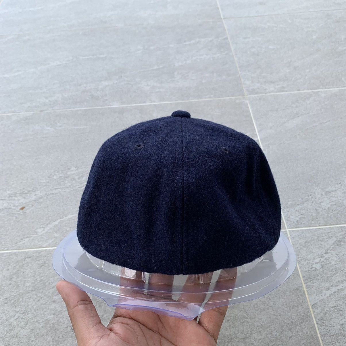 BLUE cap spell out new york logo.. wool material..